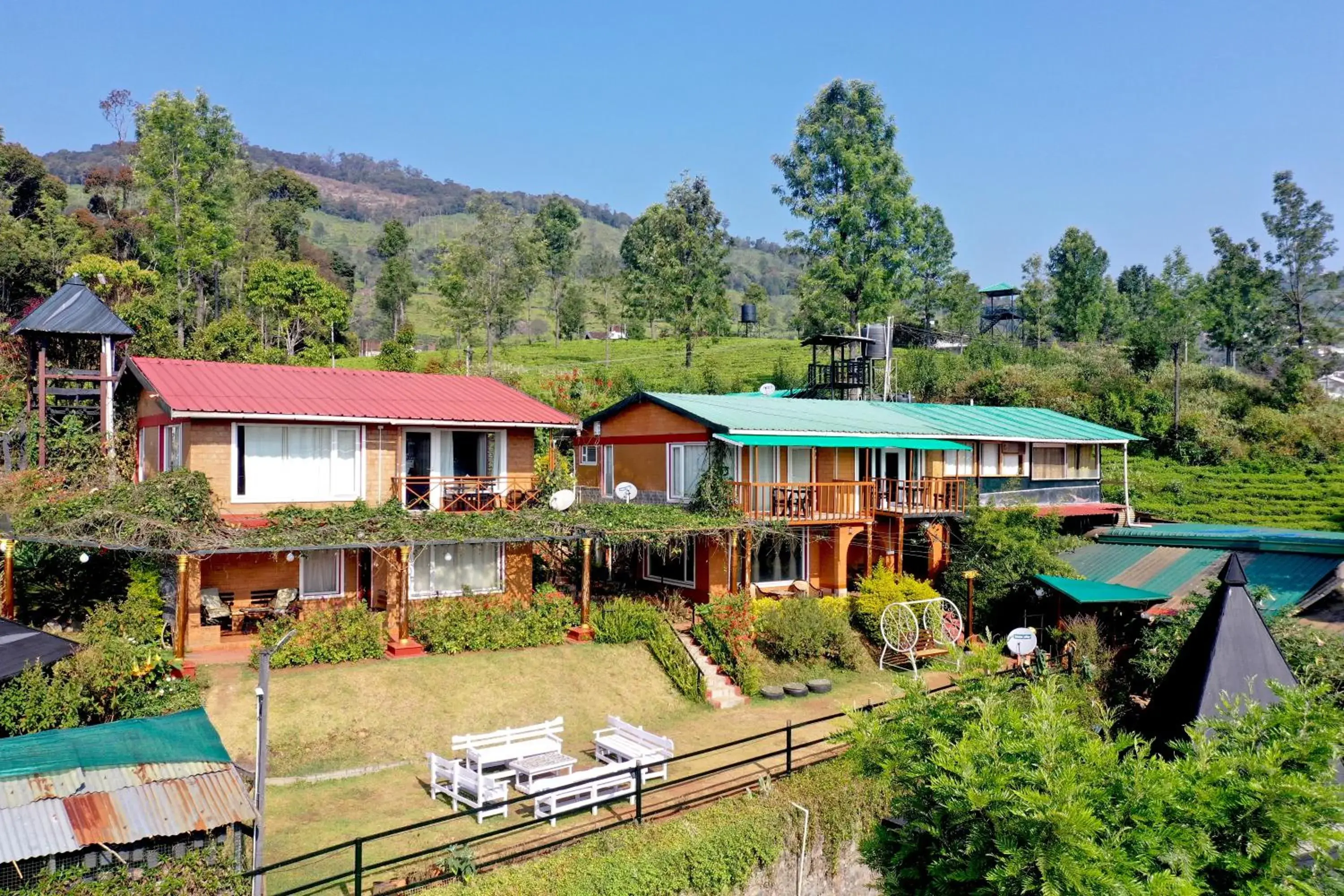 Property building in De Rock Jungle Living Resort Property building in De Rock Jungle Living Resort