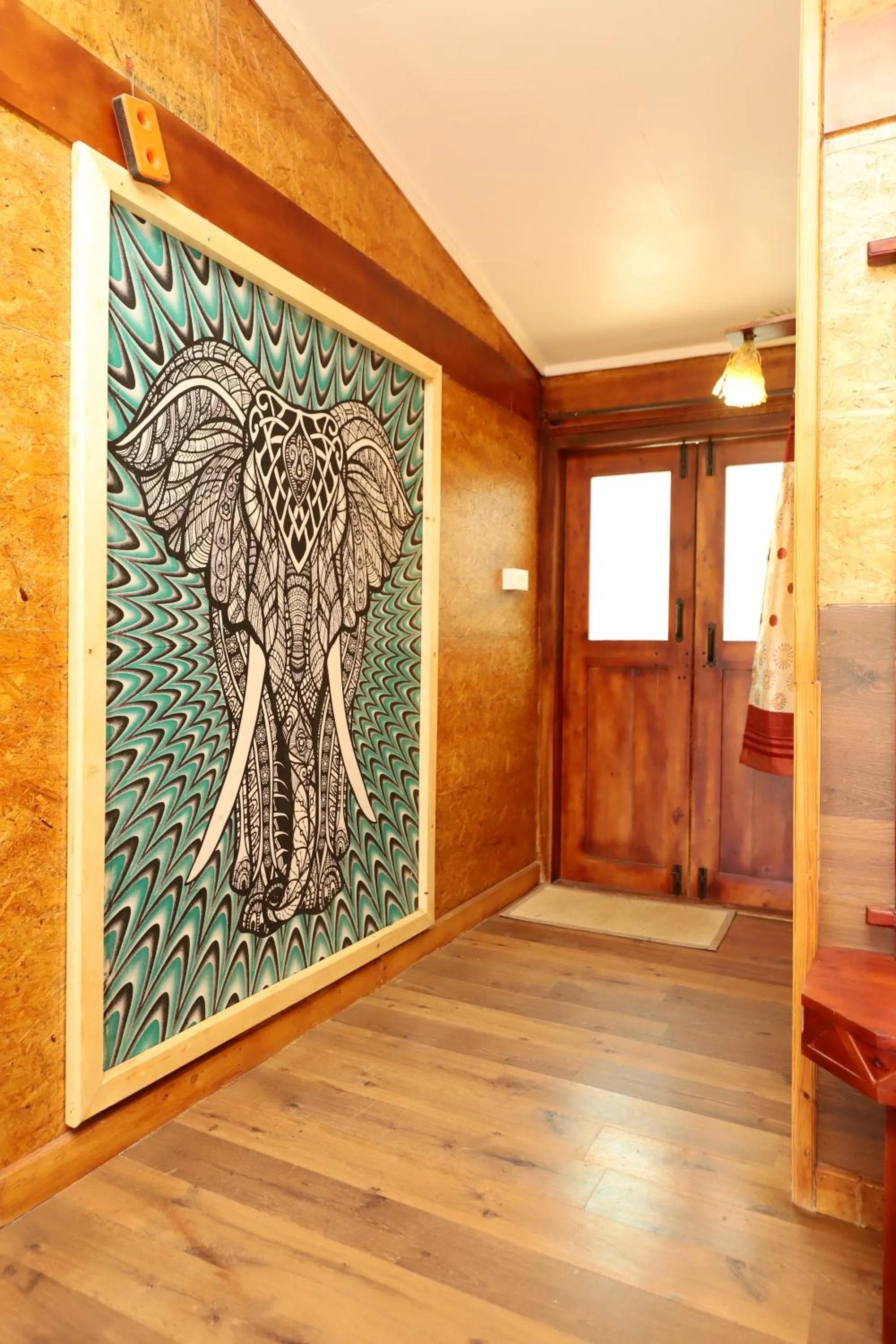 Decorative detail in De Rock Jungle Living Resort