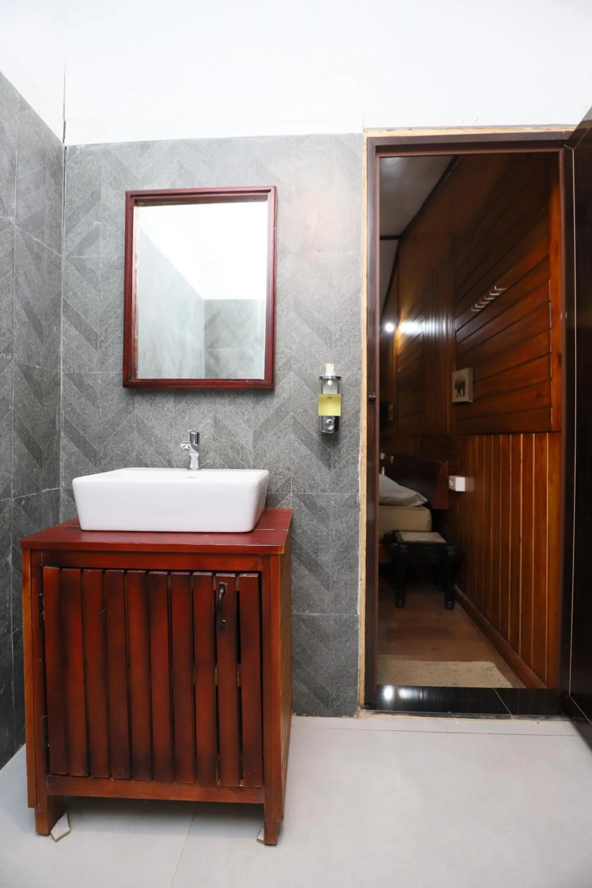 Bathroom in De Rock Jungle Living Resort