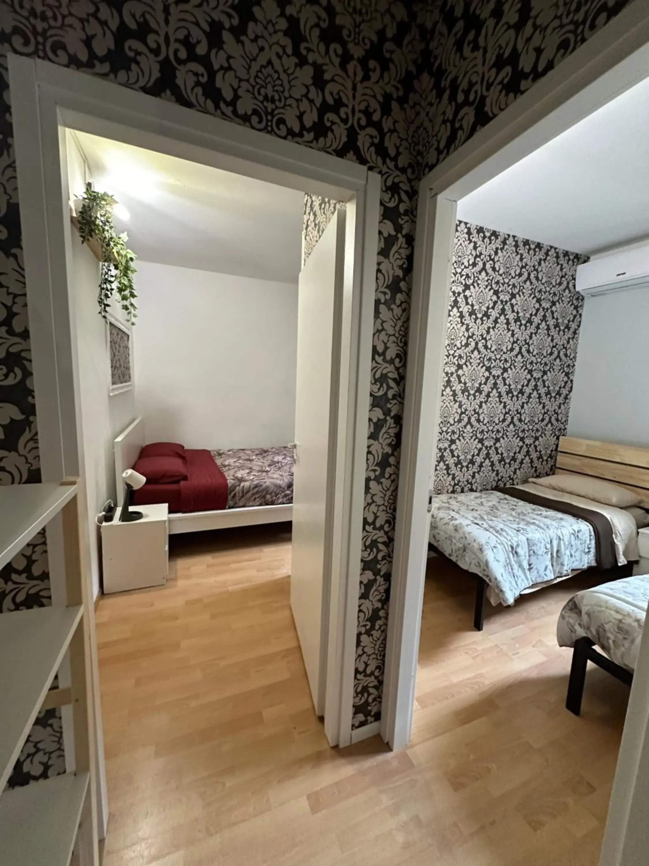Standard Apartment in DEA DREAMS - Marghera WiFi Metro a 2 passi Standard Apartment in DEA DREAMS - Marghera WiFi Metro a 2 passi
