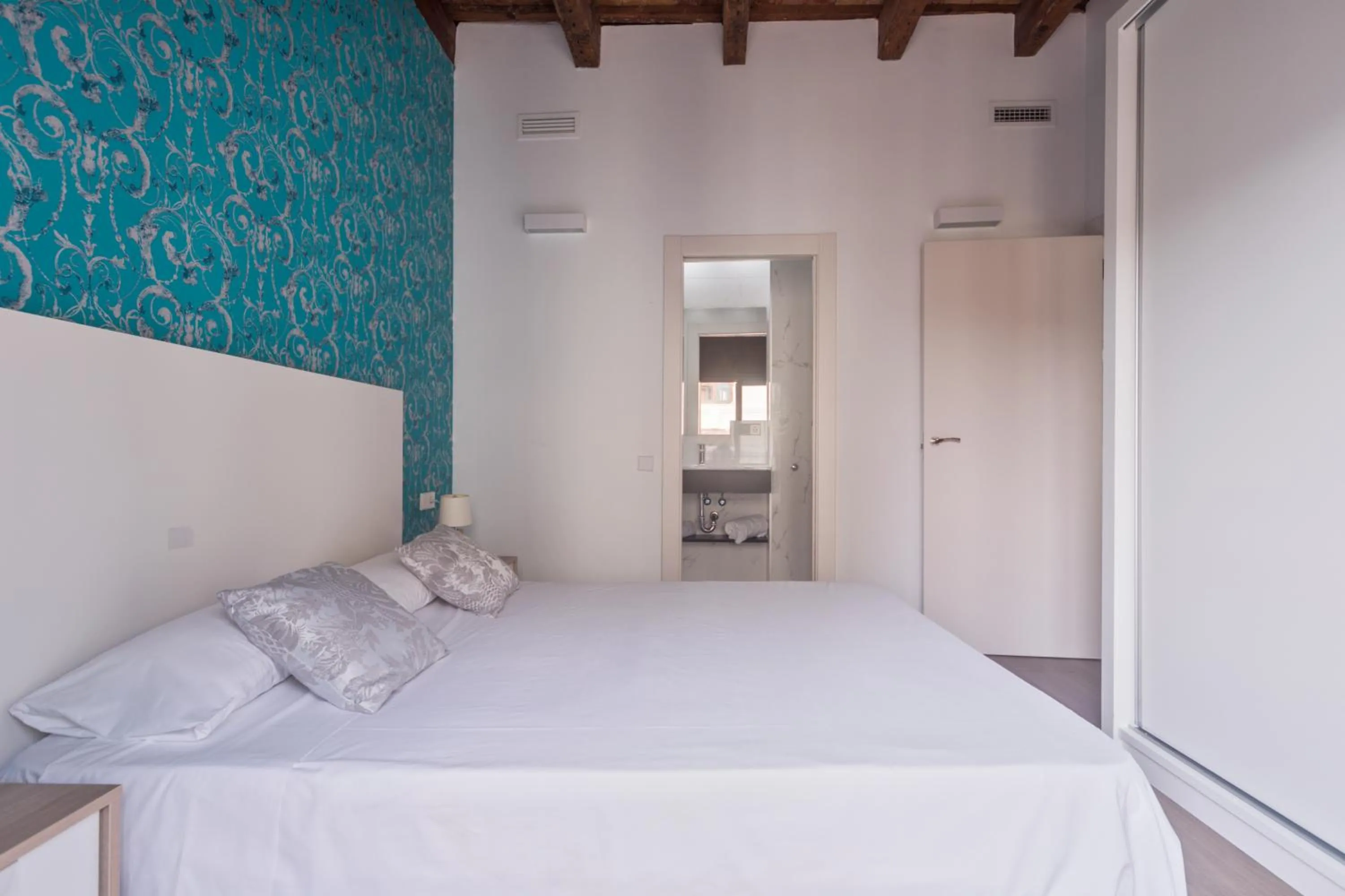 San Miguel, Luxury apartments.