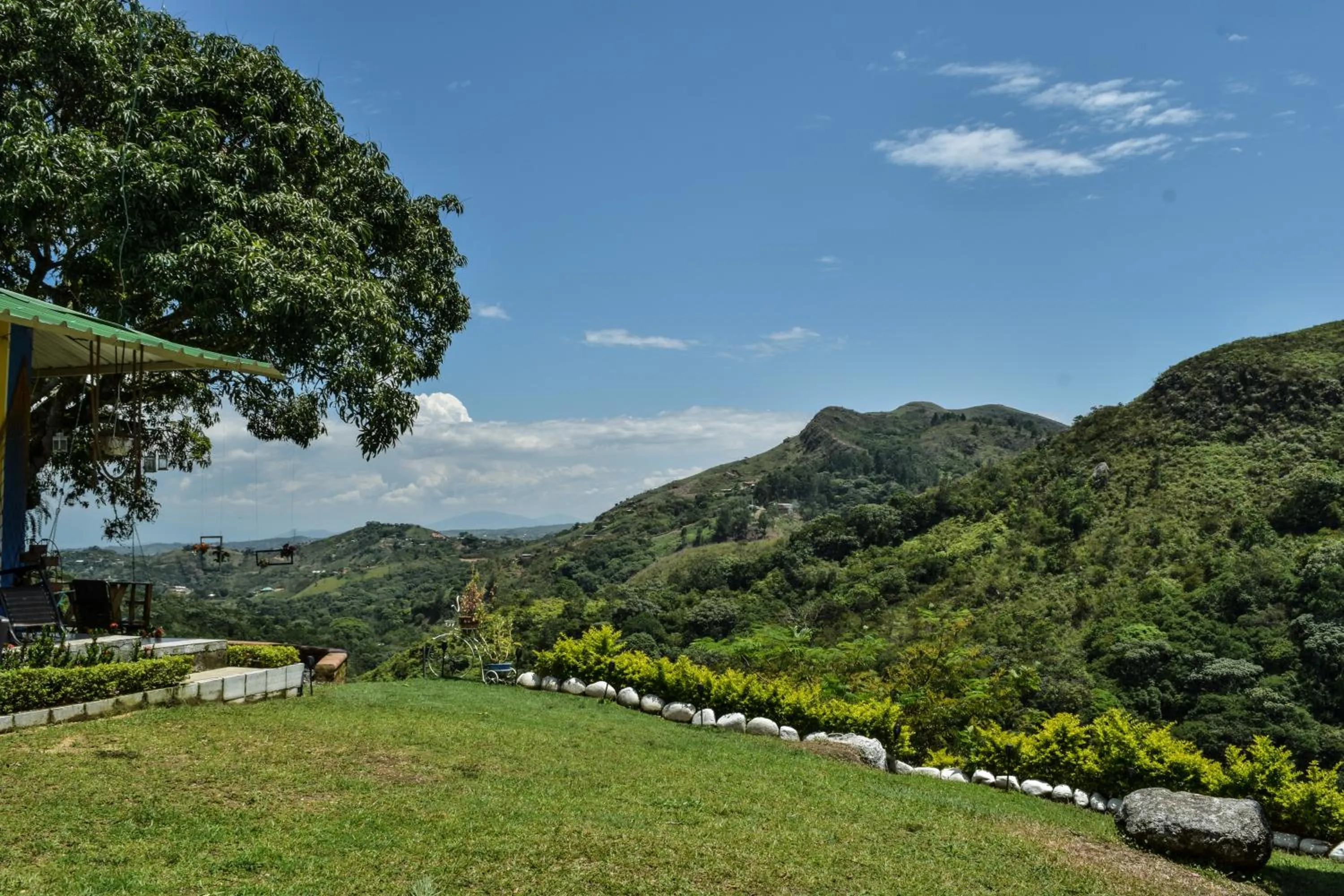 Mountain view in BOSQUE EL DESCANSO