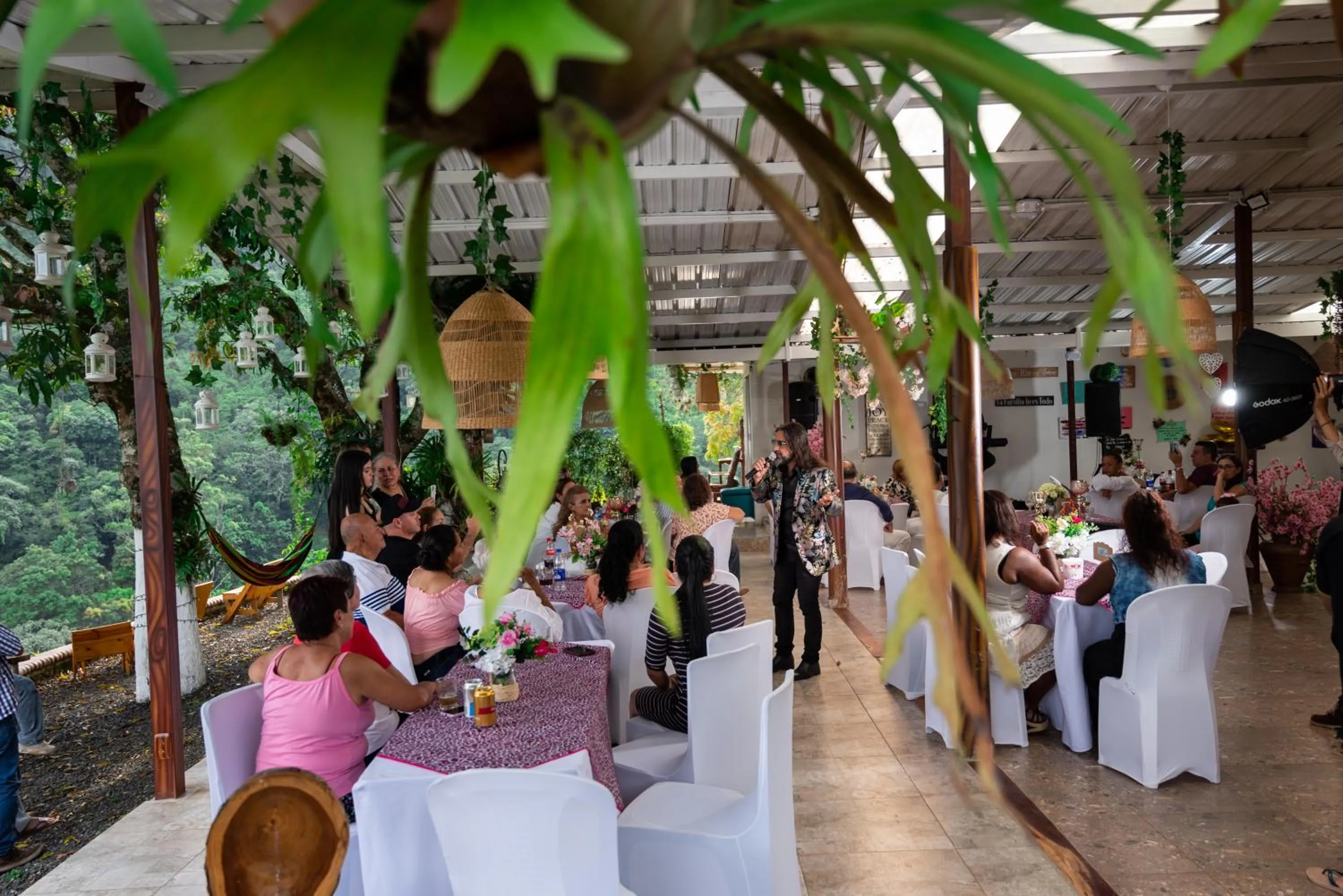 Lounge or bar in BOSQUE EL DESCANSO