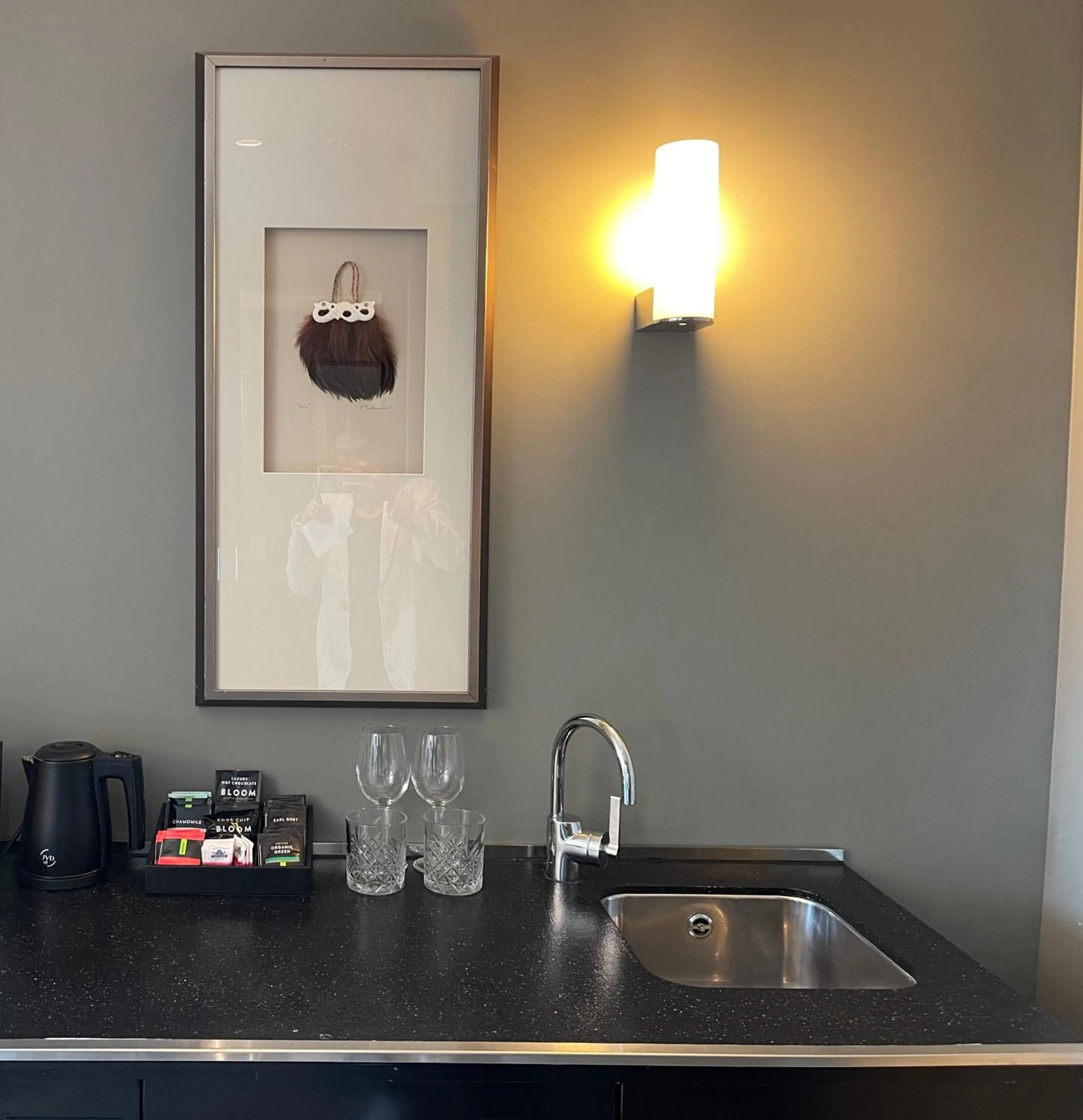 Coffee/tea facilities in Marsden Viaduct