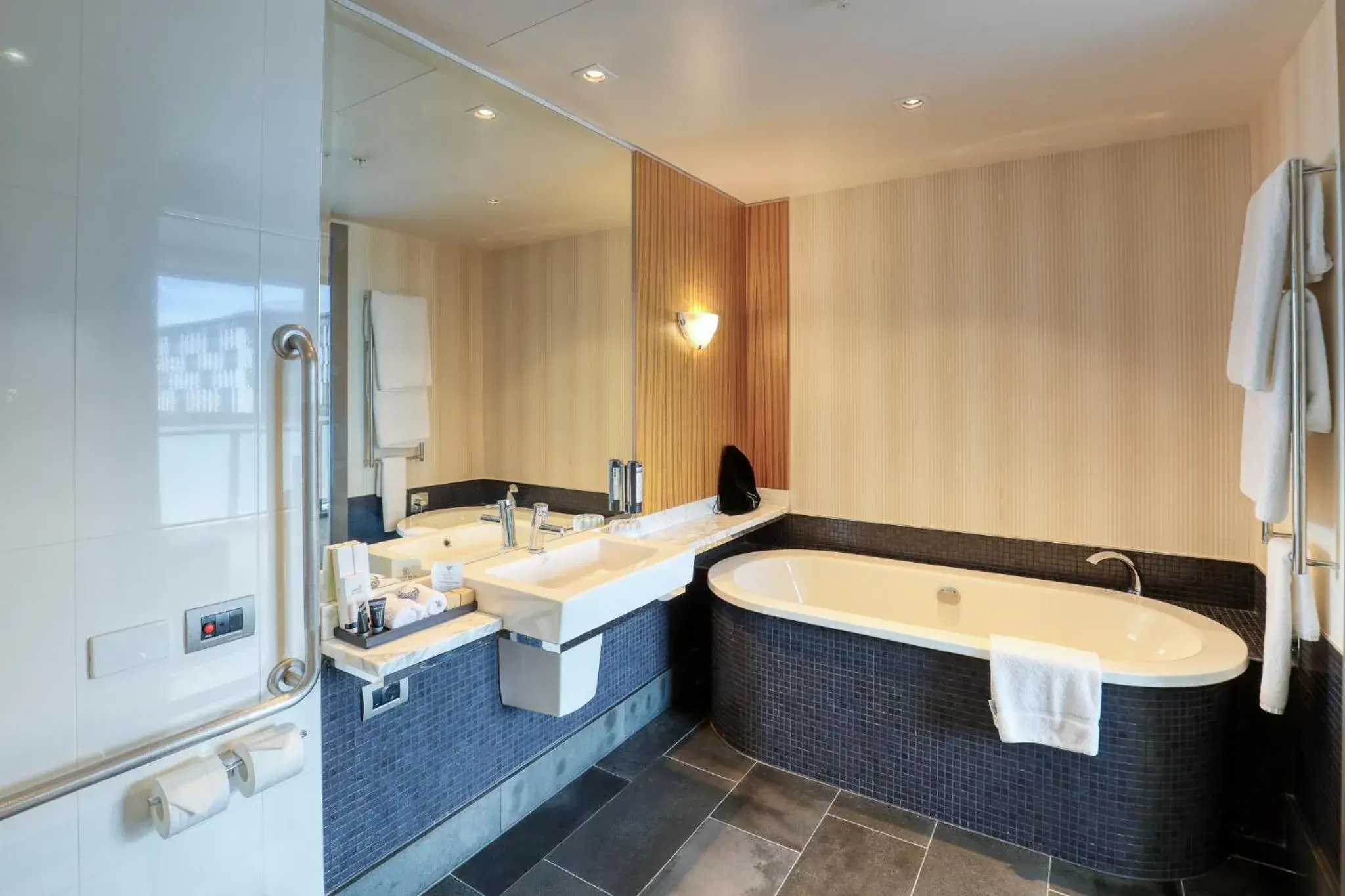 Bathroom in Marsden Viaduct Bathroom in Marsden Viaduct