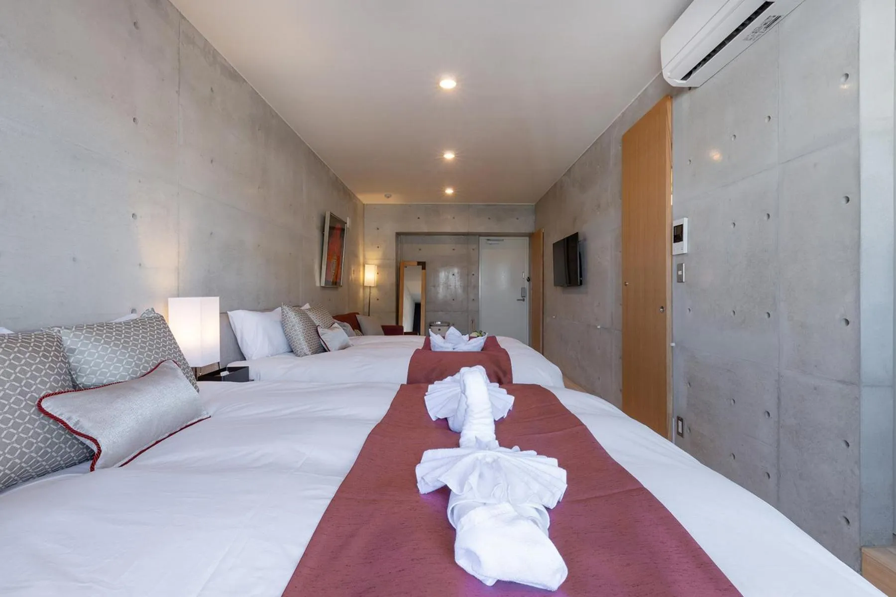 Bed in Tamatsukuri Daifuji Kan