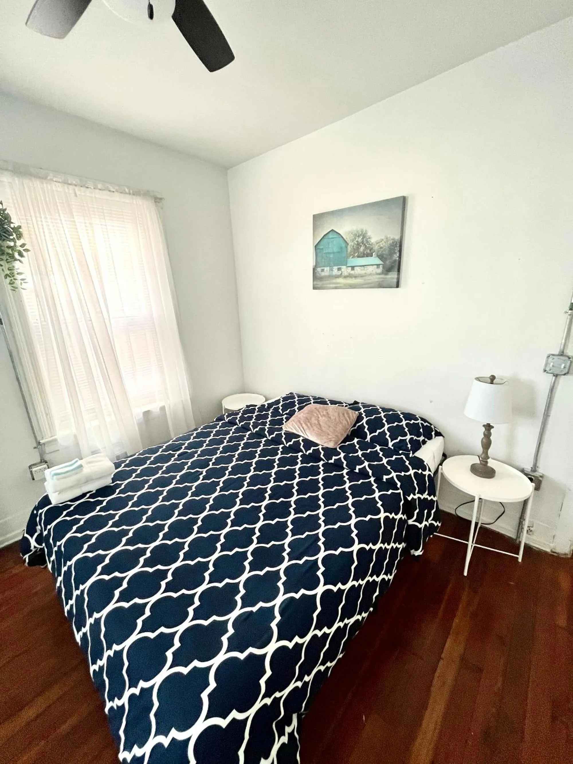 Bed in Legacy - Spring Garden University City