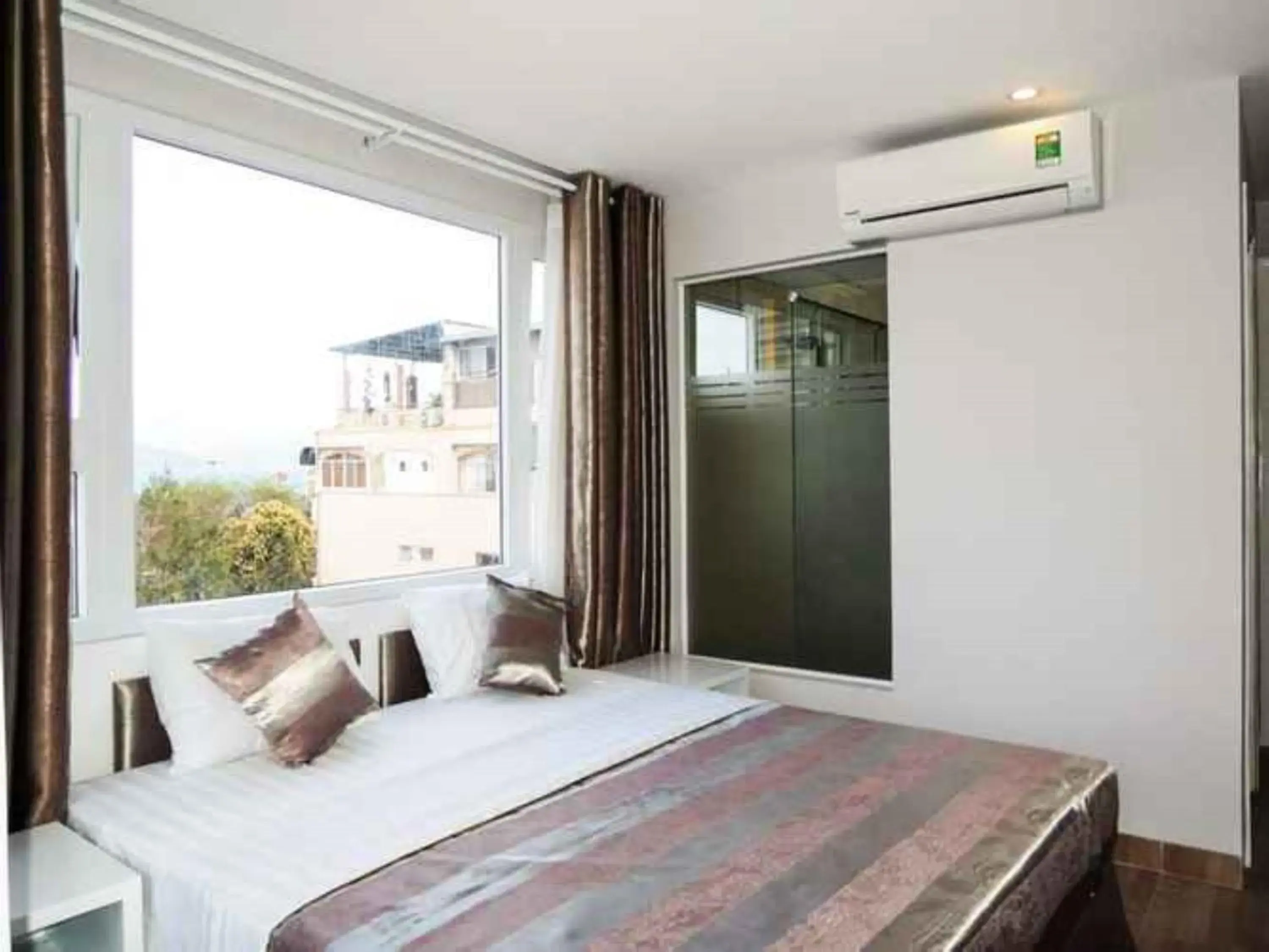 Bedroom, Bed in Van Nam Hotel Bedroom, Bed in Van Nam Hotel