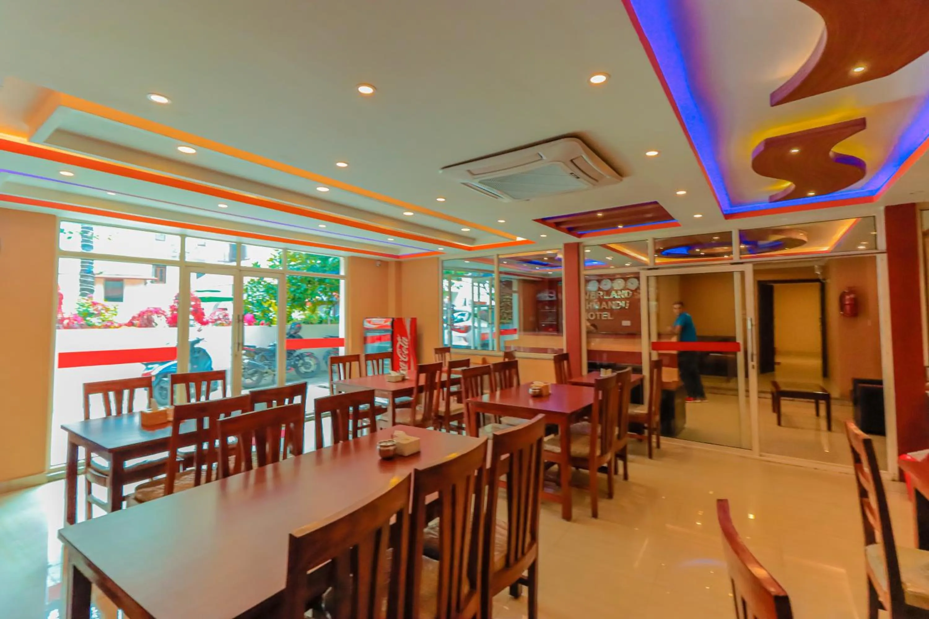Restaurant/places to eat in Everland Kathmandu Hotel