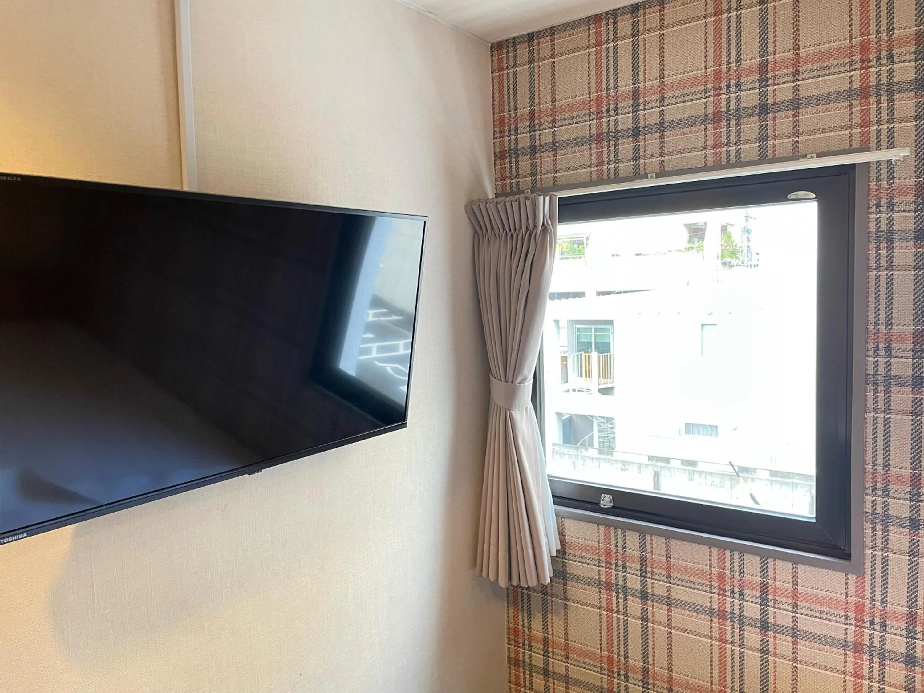 Photo of the whole room in hotel the textile