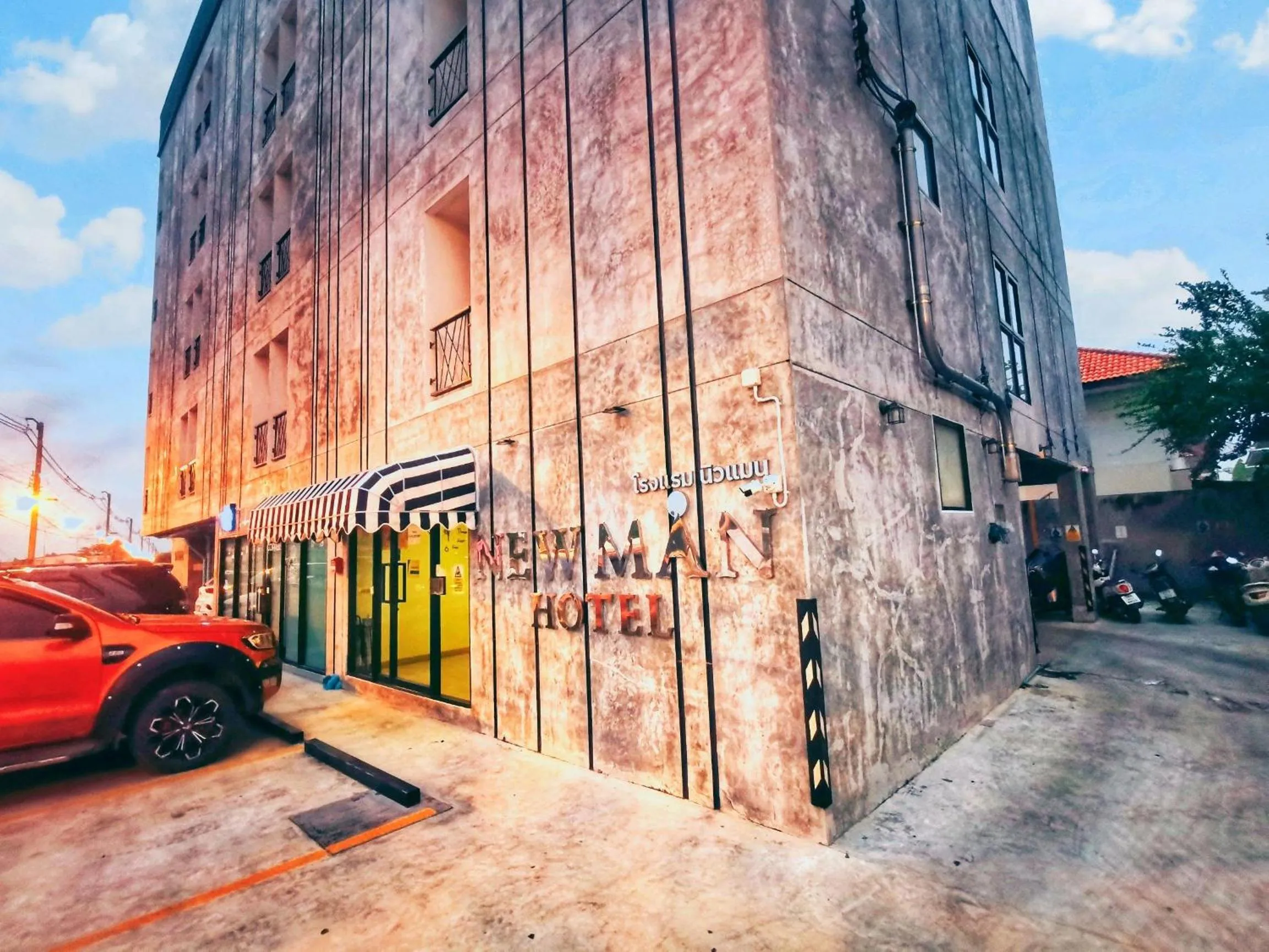 Property building in Newman hotel