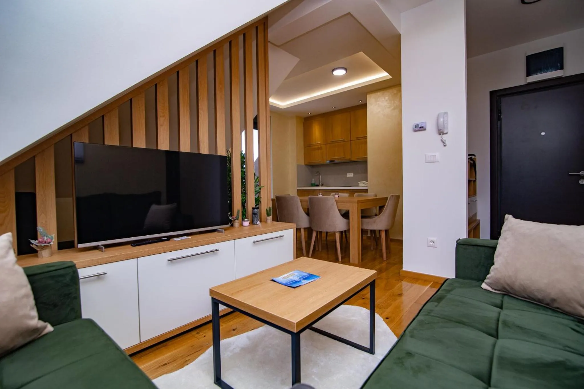 TV and multimedia in Titova Vila Zlatibor