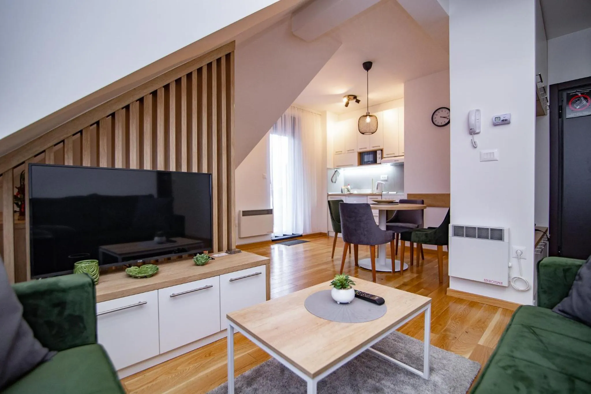 TV and multimedia in Titova Vila Zlatibor