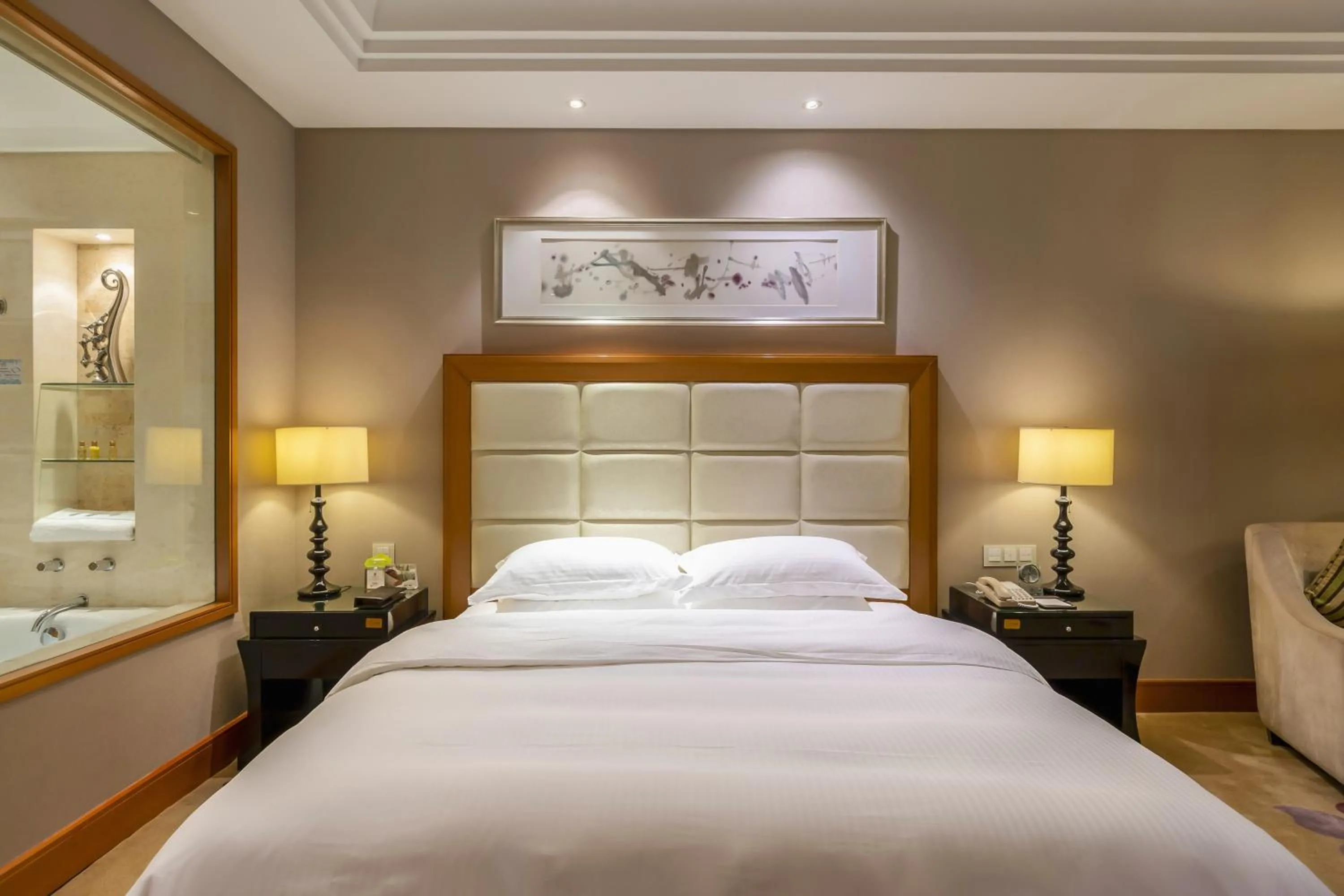 Bed in Wyndham Xinyang Downtown