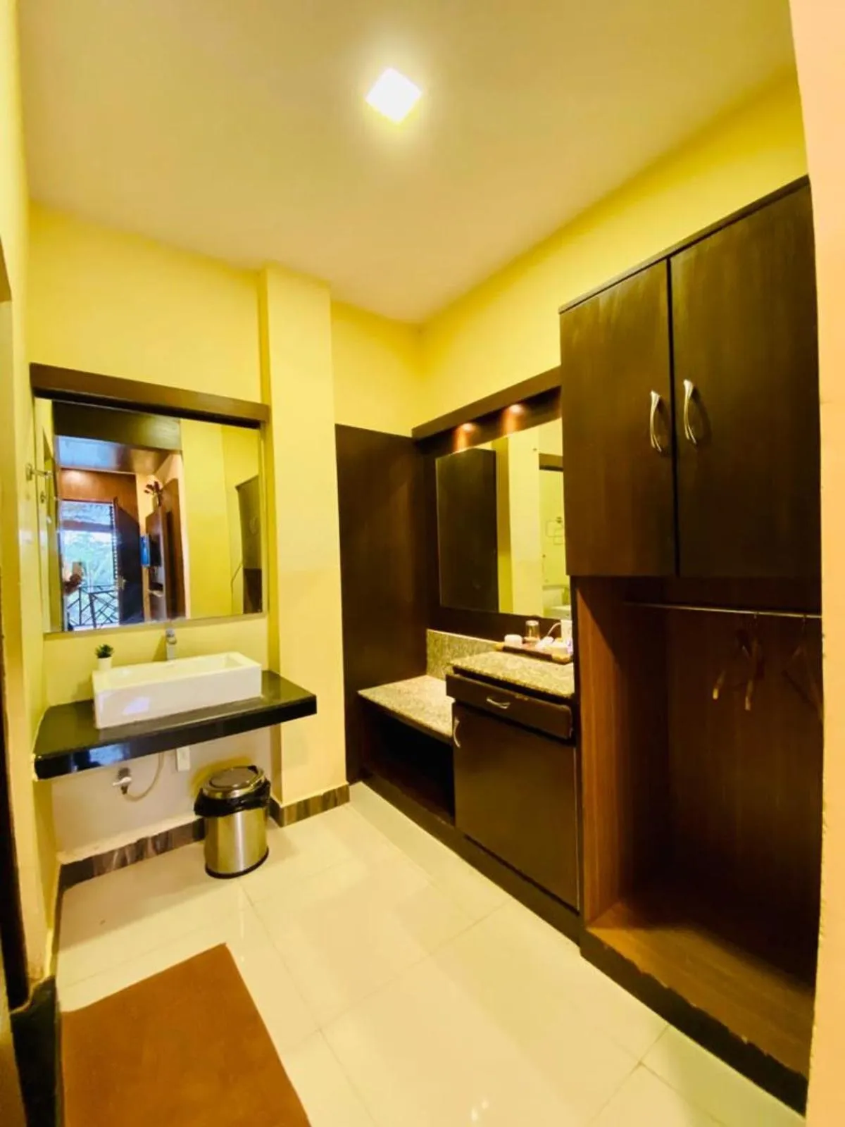 Pearl Park Beach Resort Private Limited