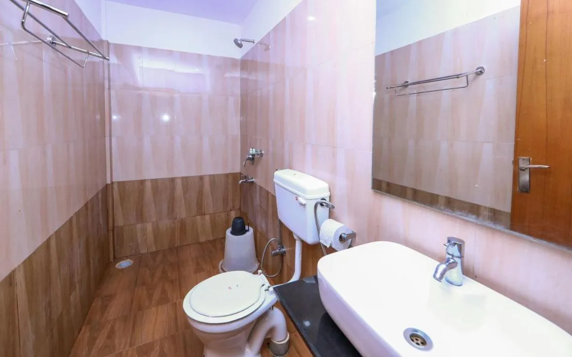 Shower in Pearl Park Beach Resort Private Limited