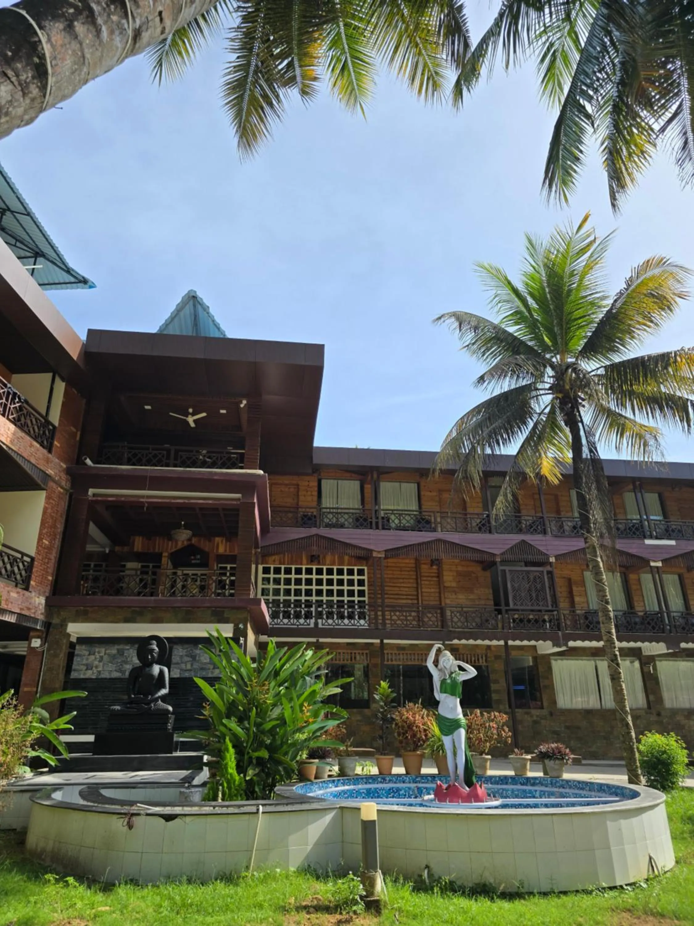 Pearl Park Beach Resort Private Limited