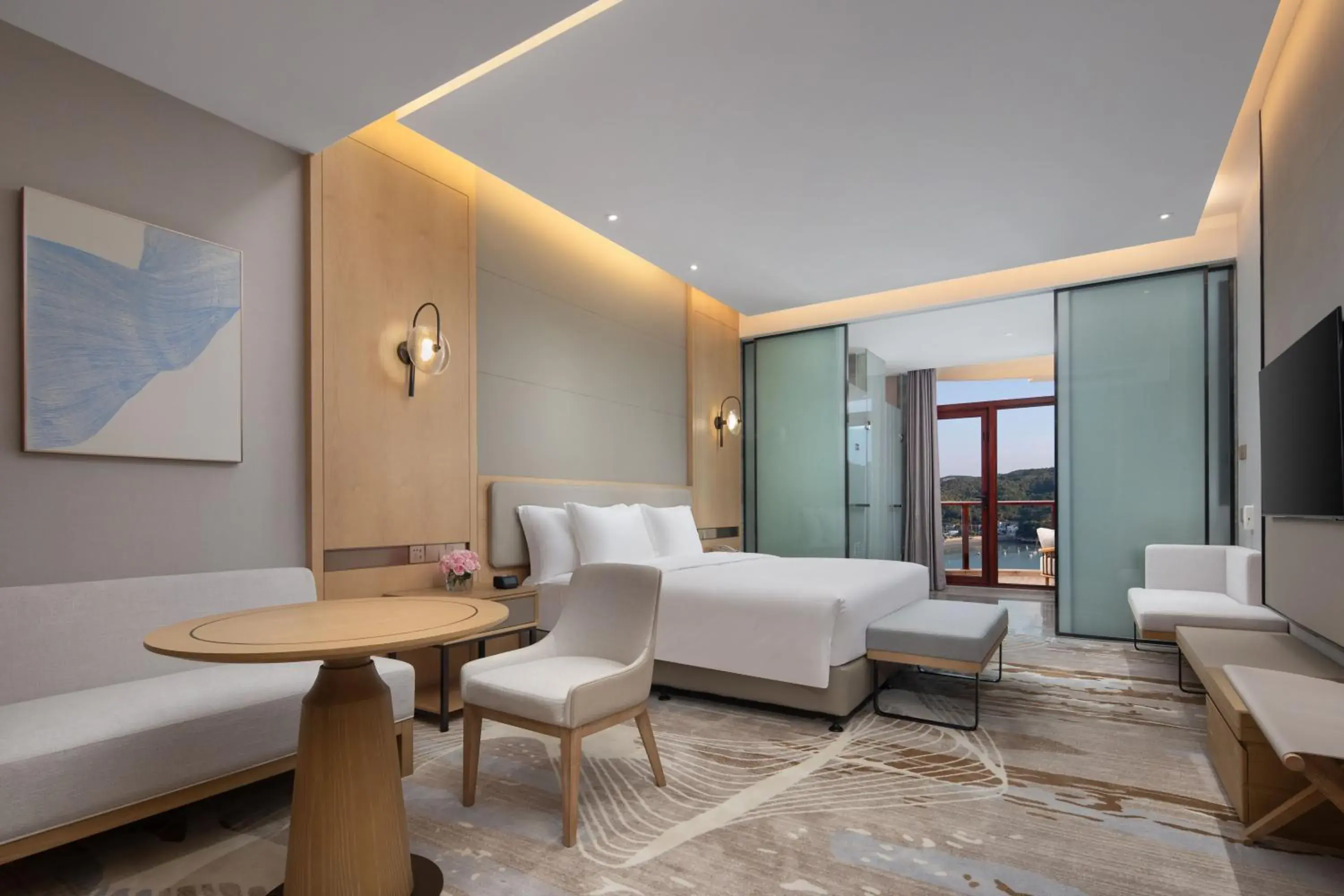 Bedroom, Bed in Crowne Plaza Zhoushan Seaview by IHG Bedroom, Bed in Crowne Plaza Zhoushan Seaview by IHG