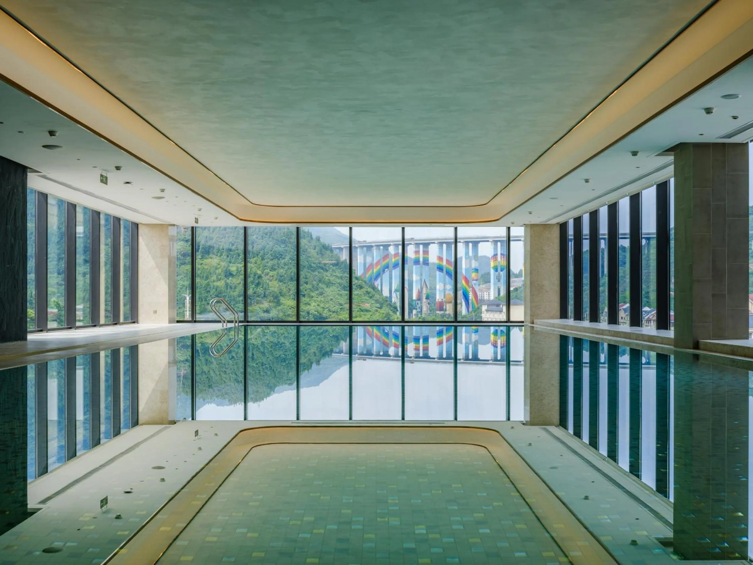 Swimming pool in Holiday Inn Tongren Wanshan by IHG