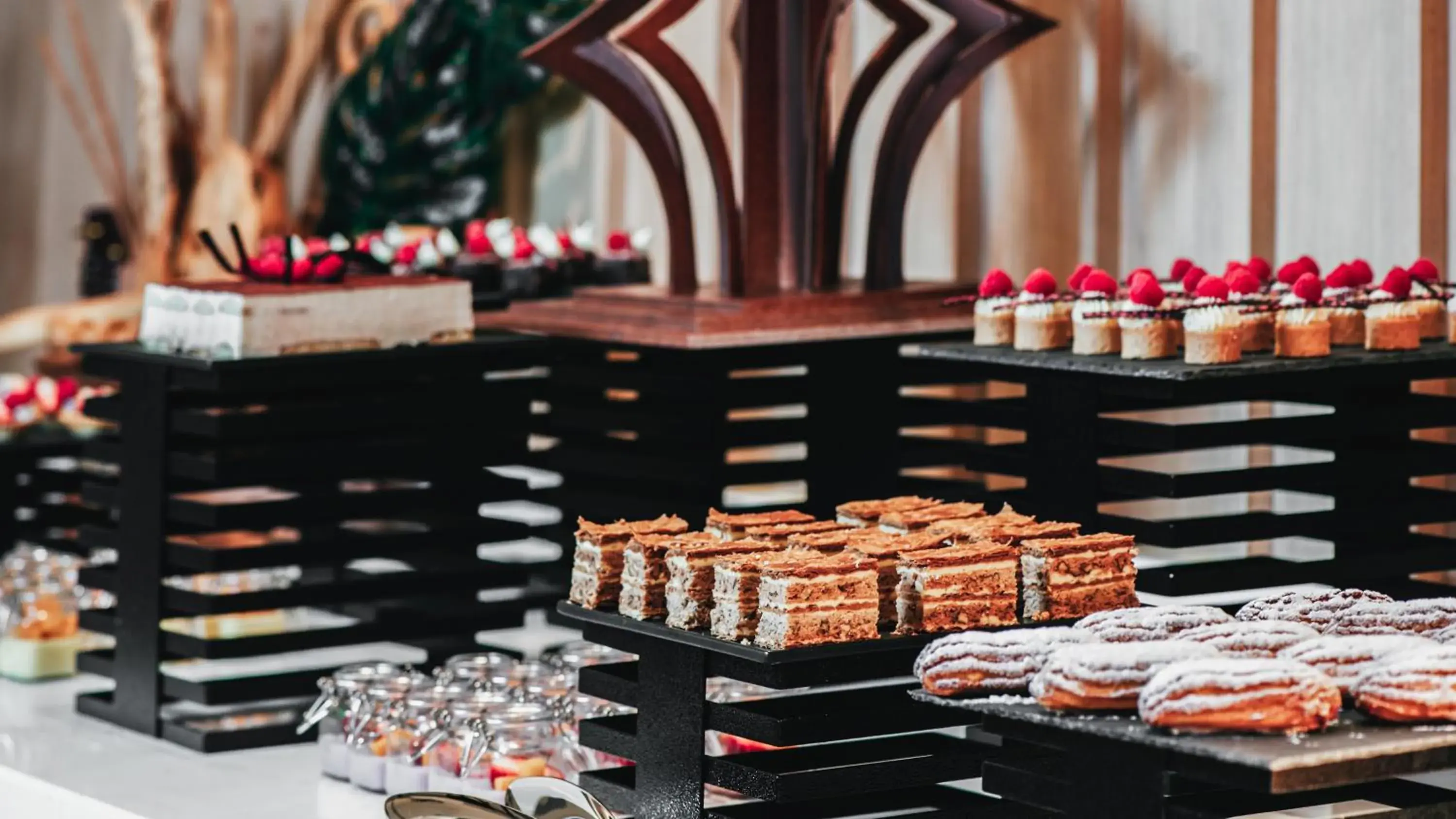 Food close-up in Holiday Inn Tongren Wanshan by IHG Food close-up in Holiday Inn Tongren Wanshan by IHG