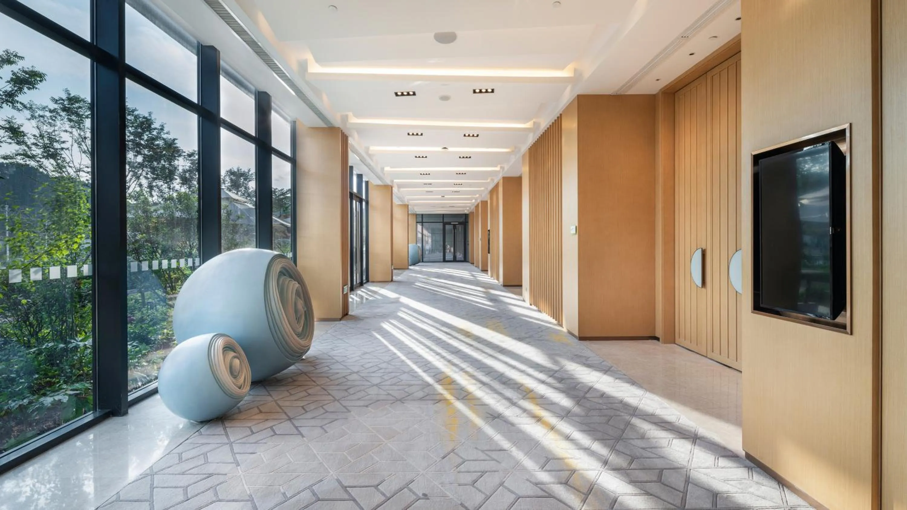 Meeting/conference room in Holiday Inn Tongren Wanshan by IHG