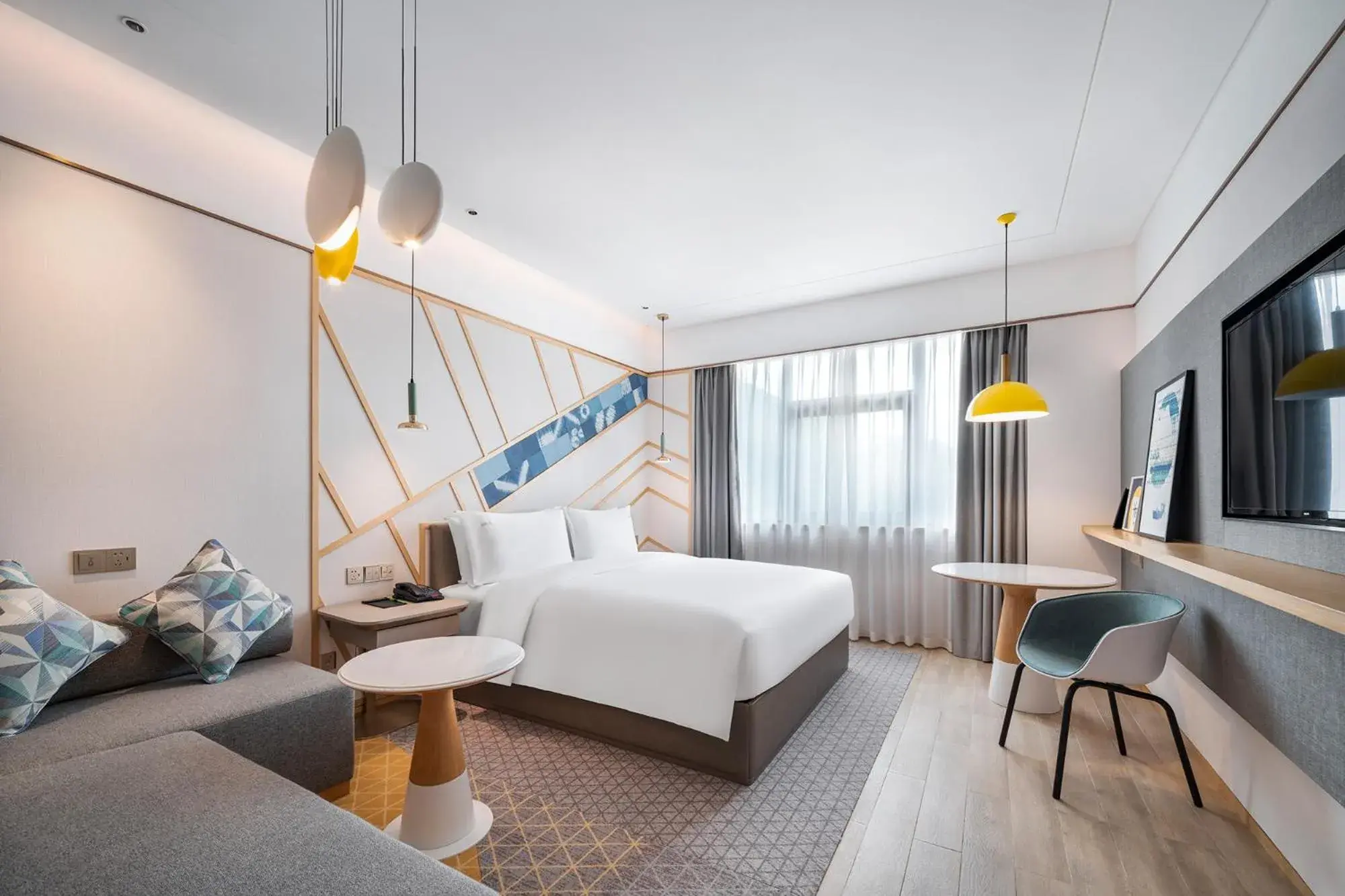 Standard King Room in Holiday Inn Tongren Wanshan by IHG Standard King Room in Holiday Inn Tongren Wanshan by IHG