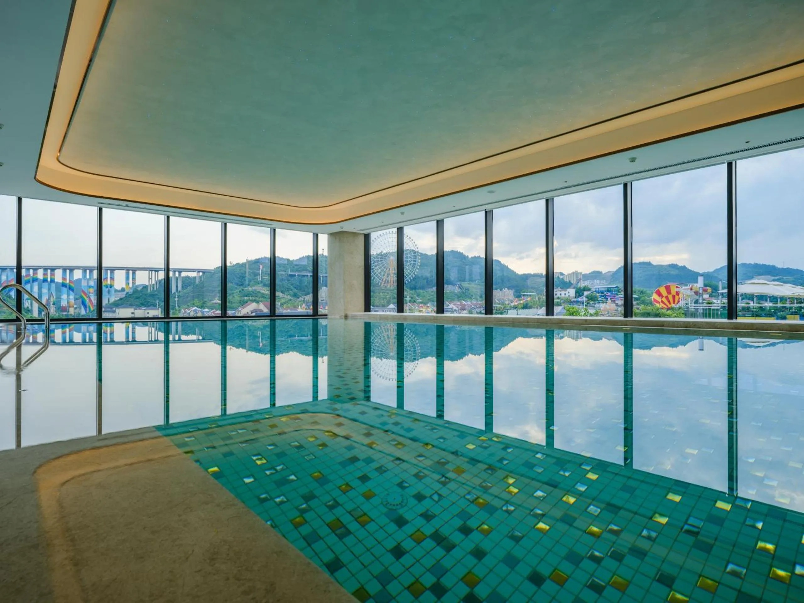 Swimming pool in Holiday Inn Tongren Wanshan by IHG