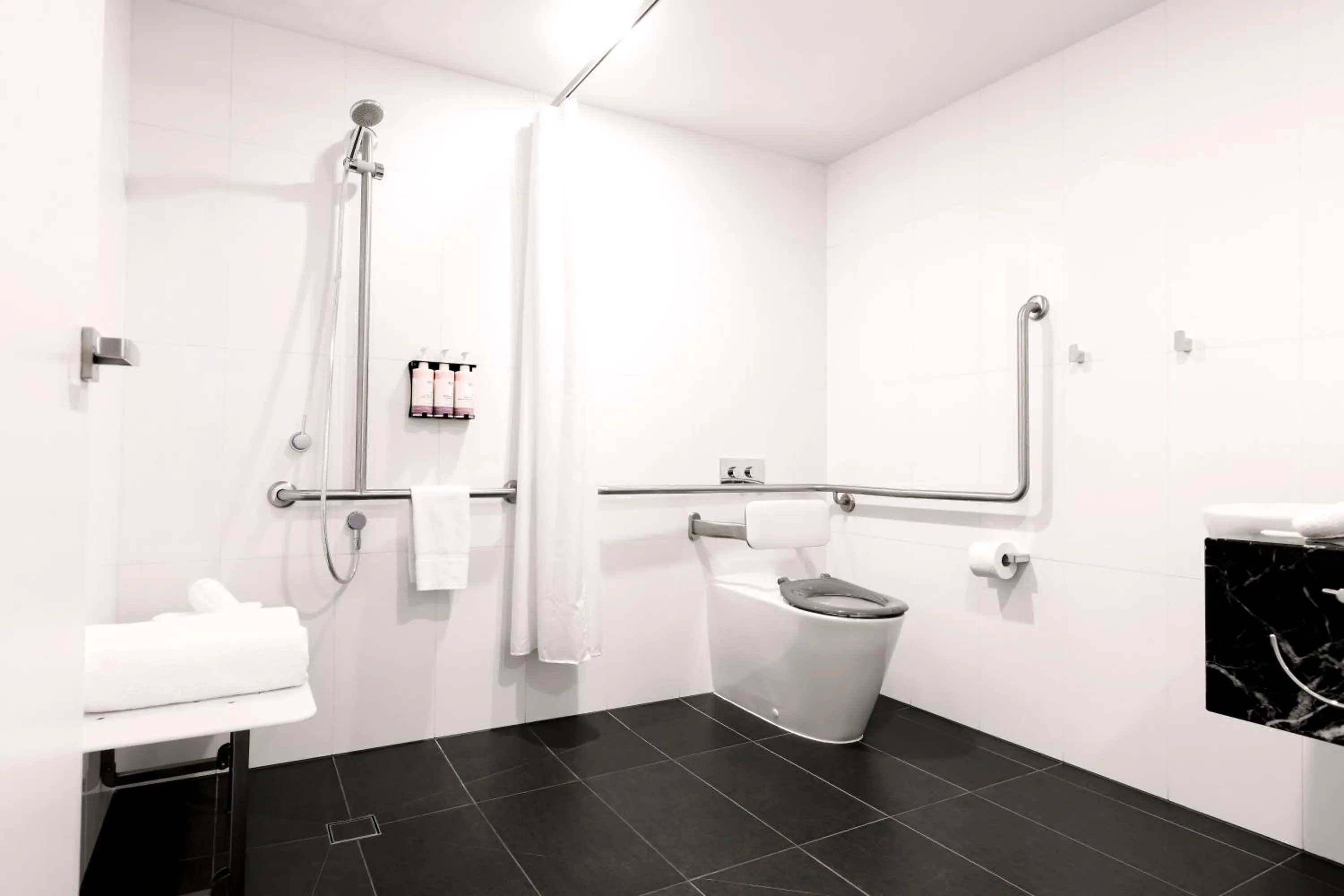 Bathroom in Movenpick Hotel Melbourne On Spencer