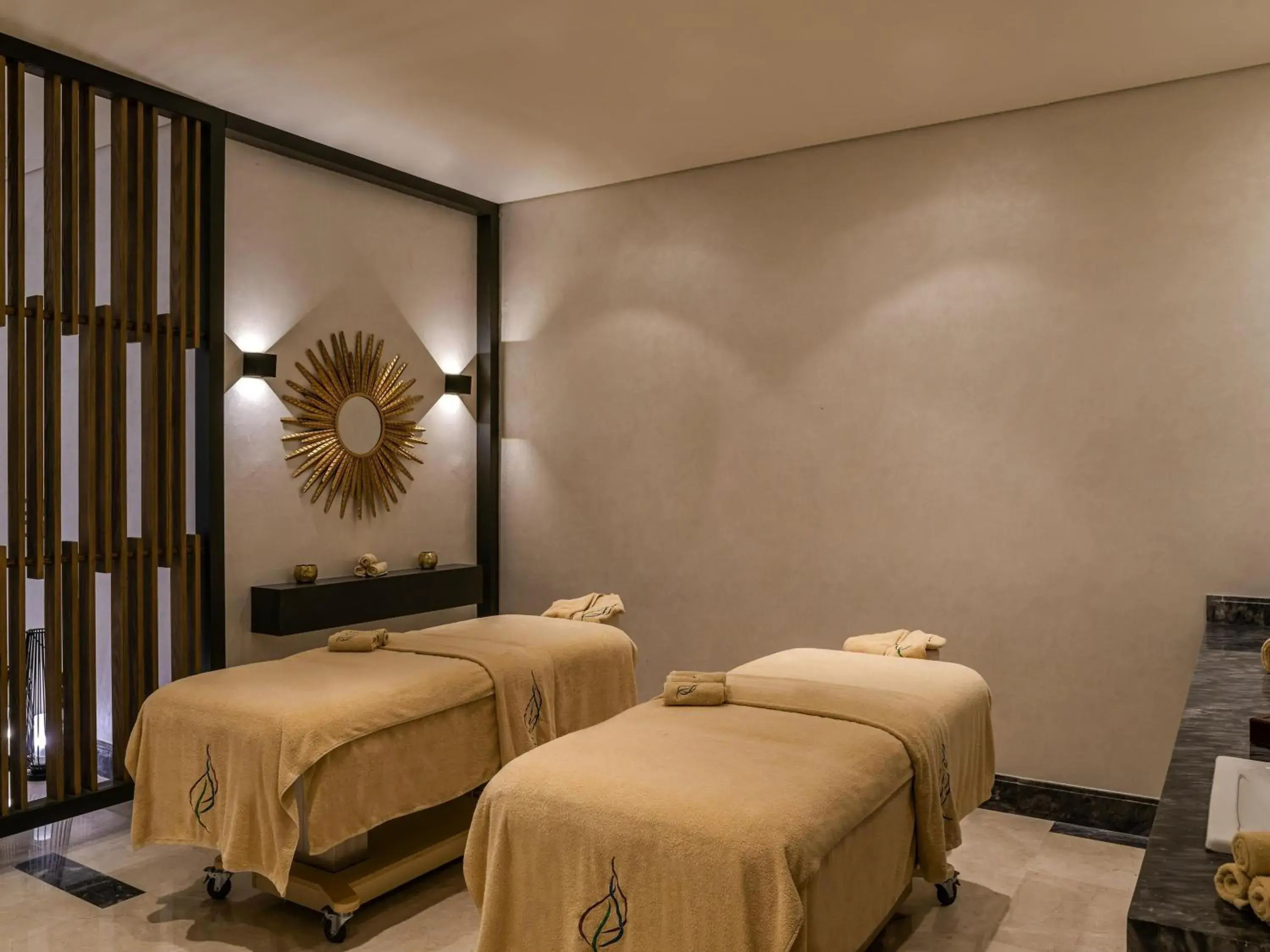 Spa and wellness centre/facilities, Bed in Rixos Premium Magawish Suites and Villas- Ultra All-Inclusive Spa and wellness centre/facilities, Bed in Rixos Premium Magawish Suites and Villas- Ultra All-Inclusive