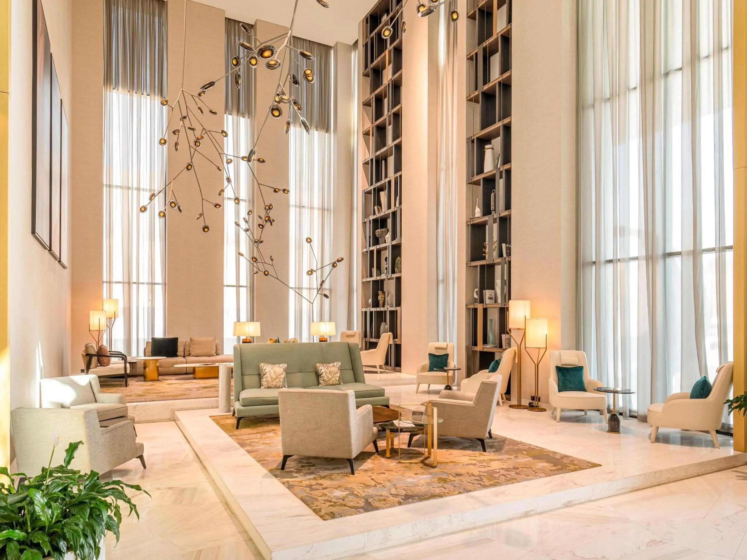 Lounge or bar in Fairmont Ramla Riyadh