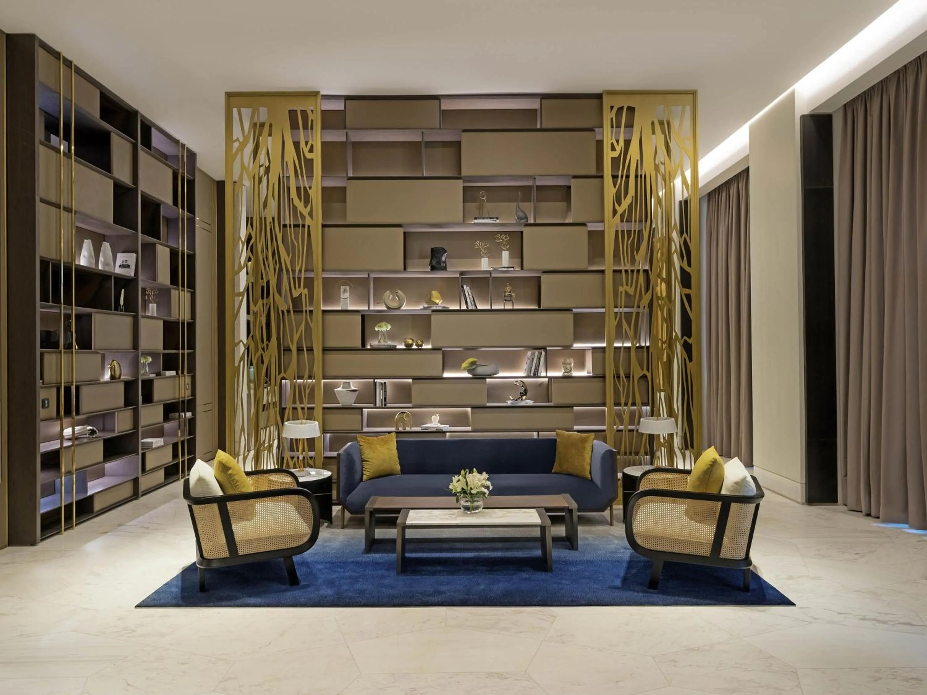 Lounge or bar in Fairmont Ramla Riyadh