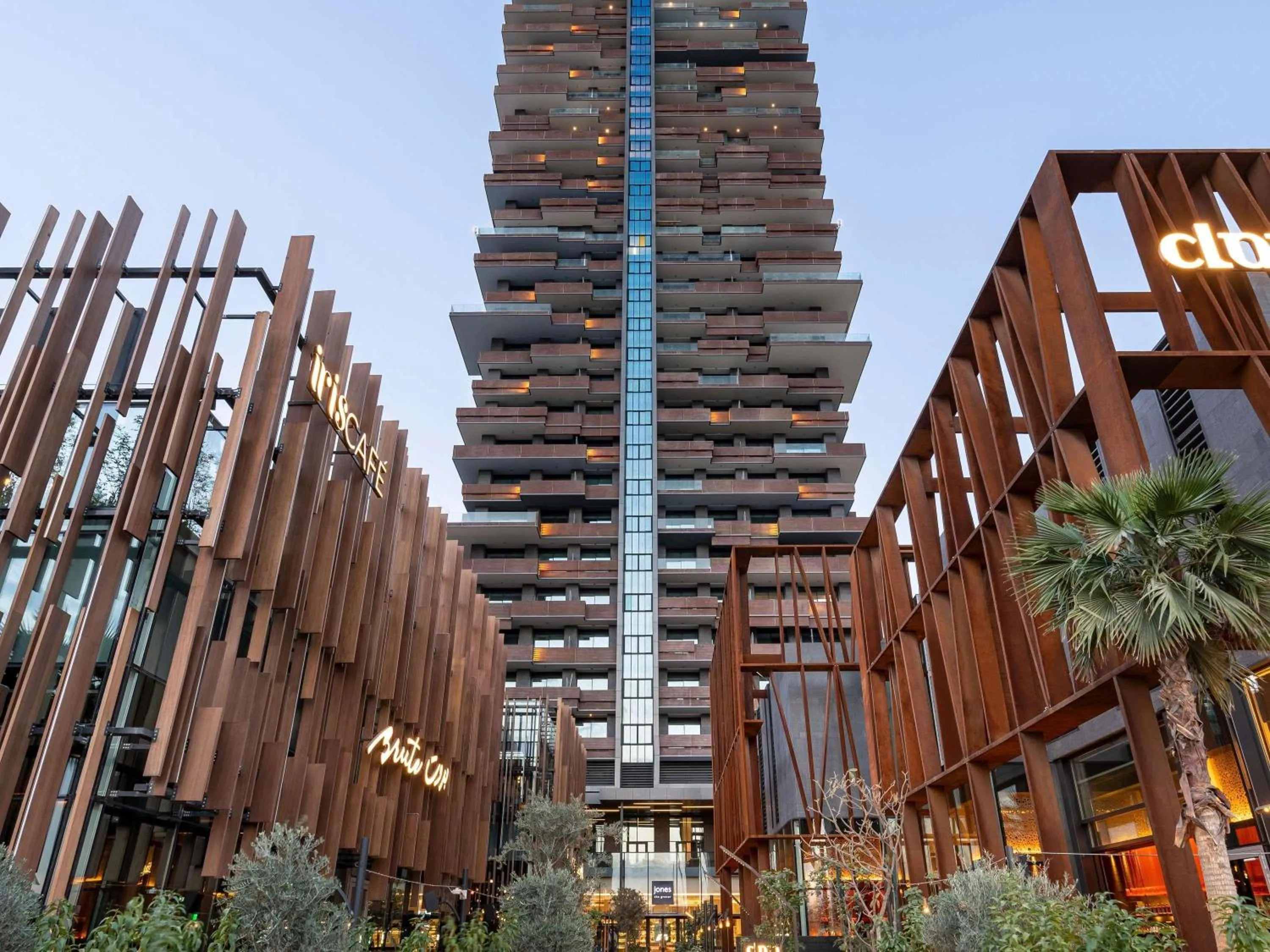 Property building in Fairmont Ramla Riyadh