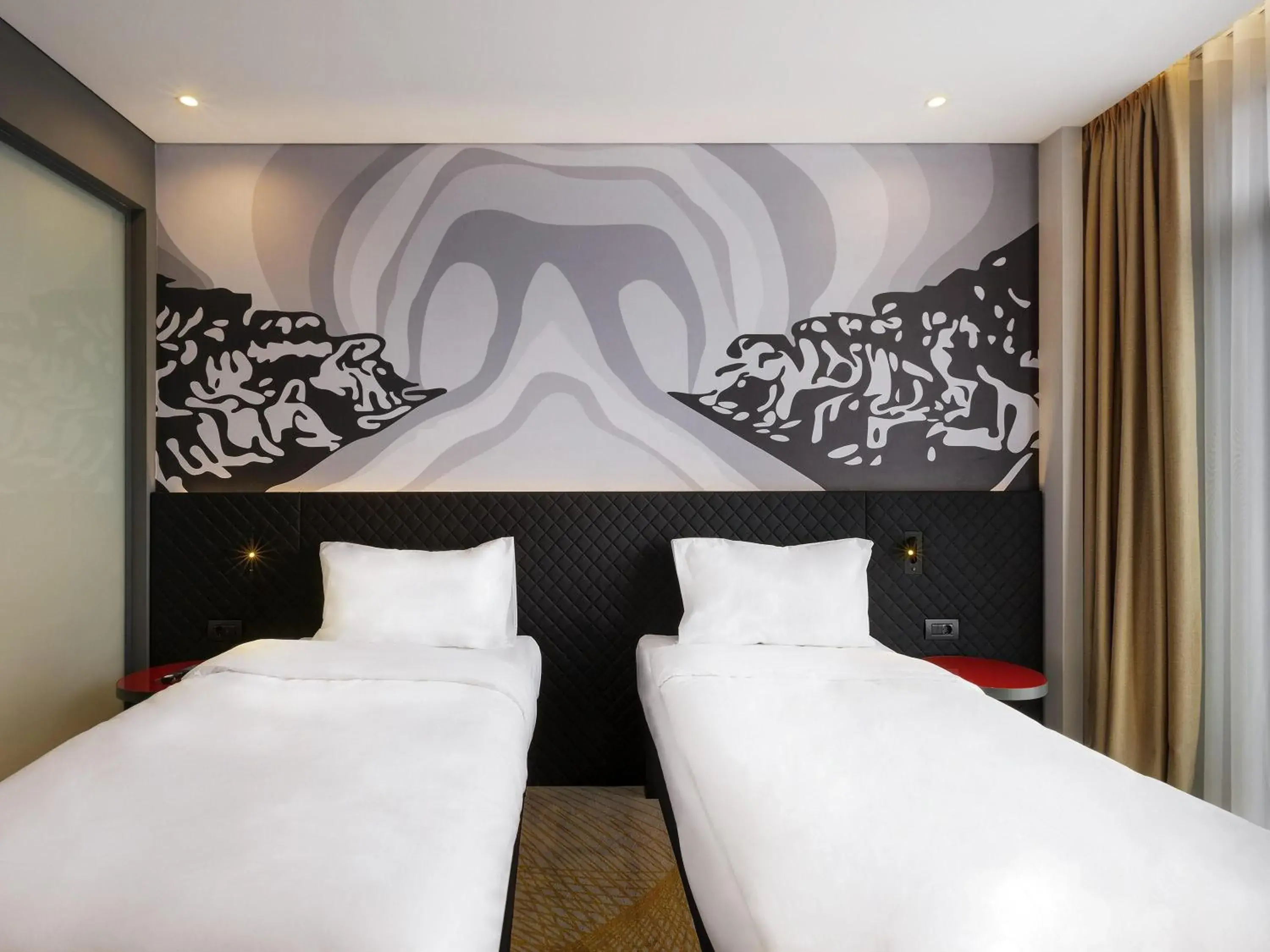 Twin Room in ibis Styles Istanbul Merter Twin Room in ibis Styles Istanbul Merter