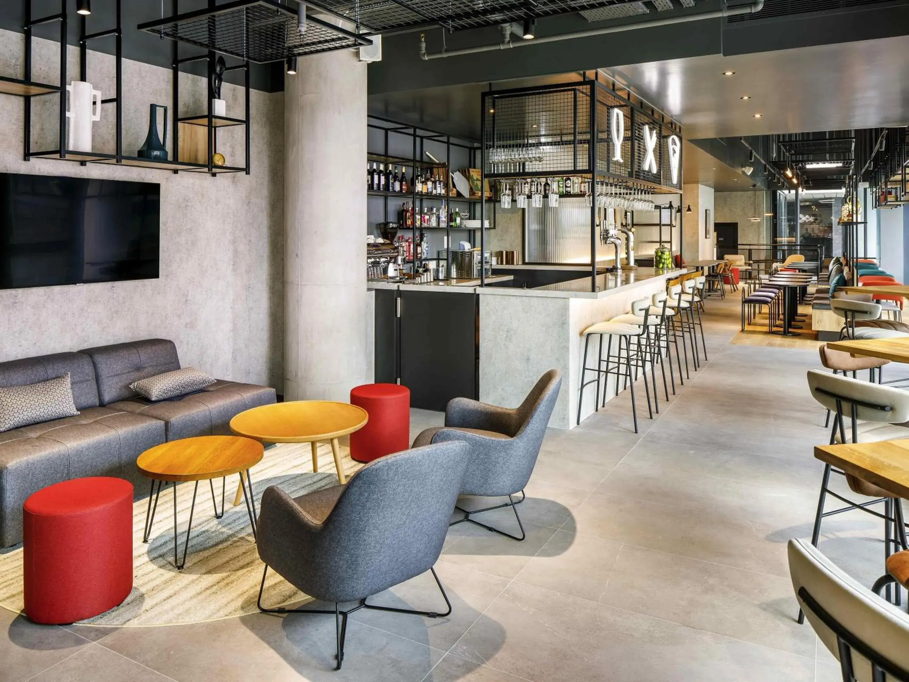 Restaurant/places to eat in ibis London Sutton Point Restaurant/places to eat in ibis London Sutton Point