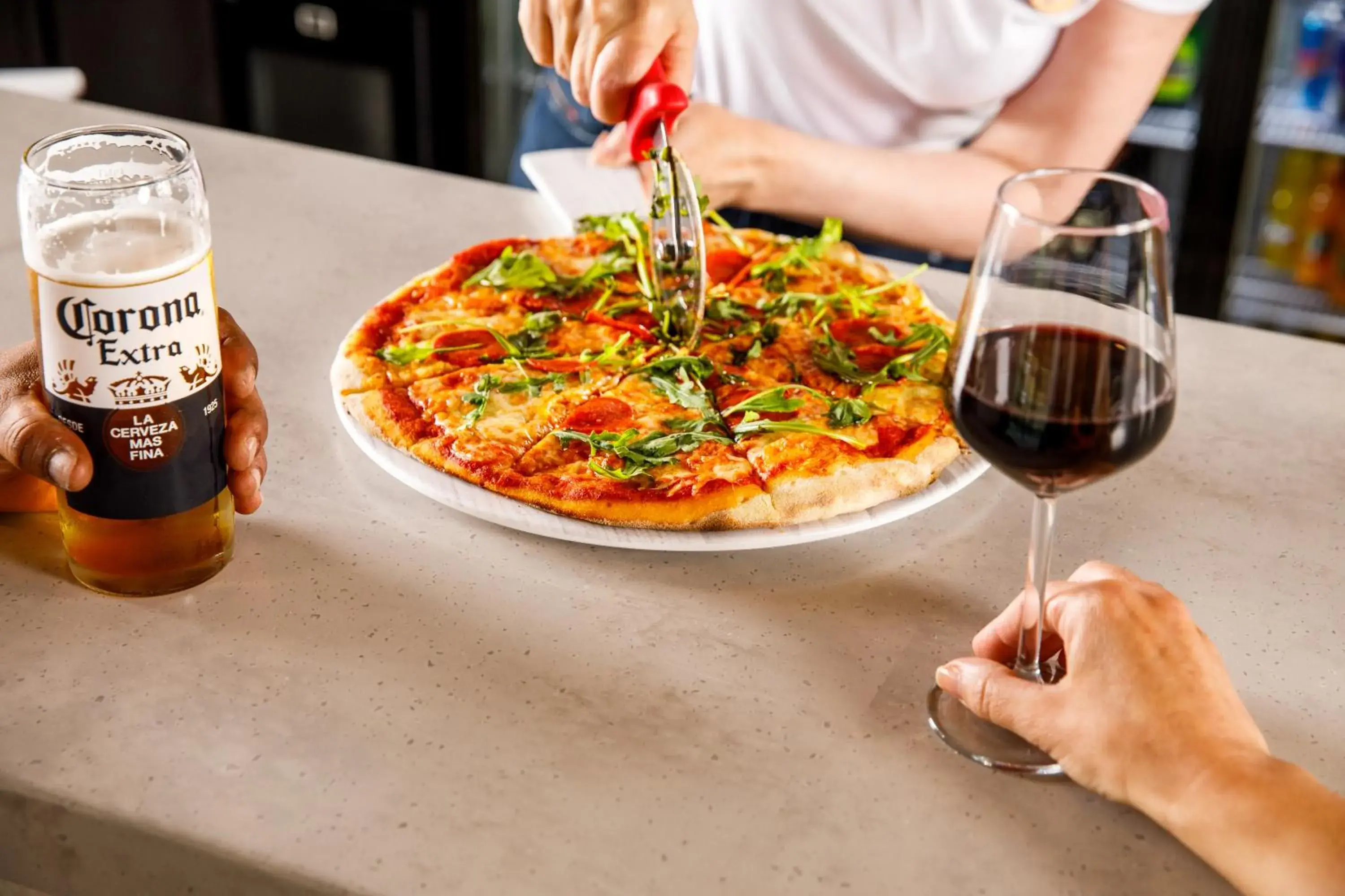 Restaurant/places to eat in ibis London Sutton Point Restaurant/places to eat in ibis London Sutton Point