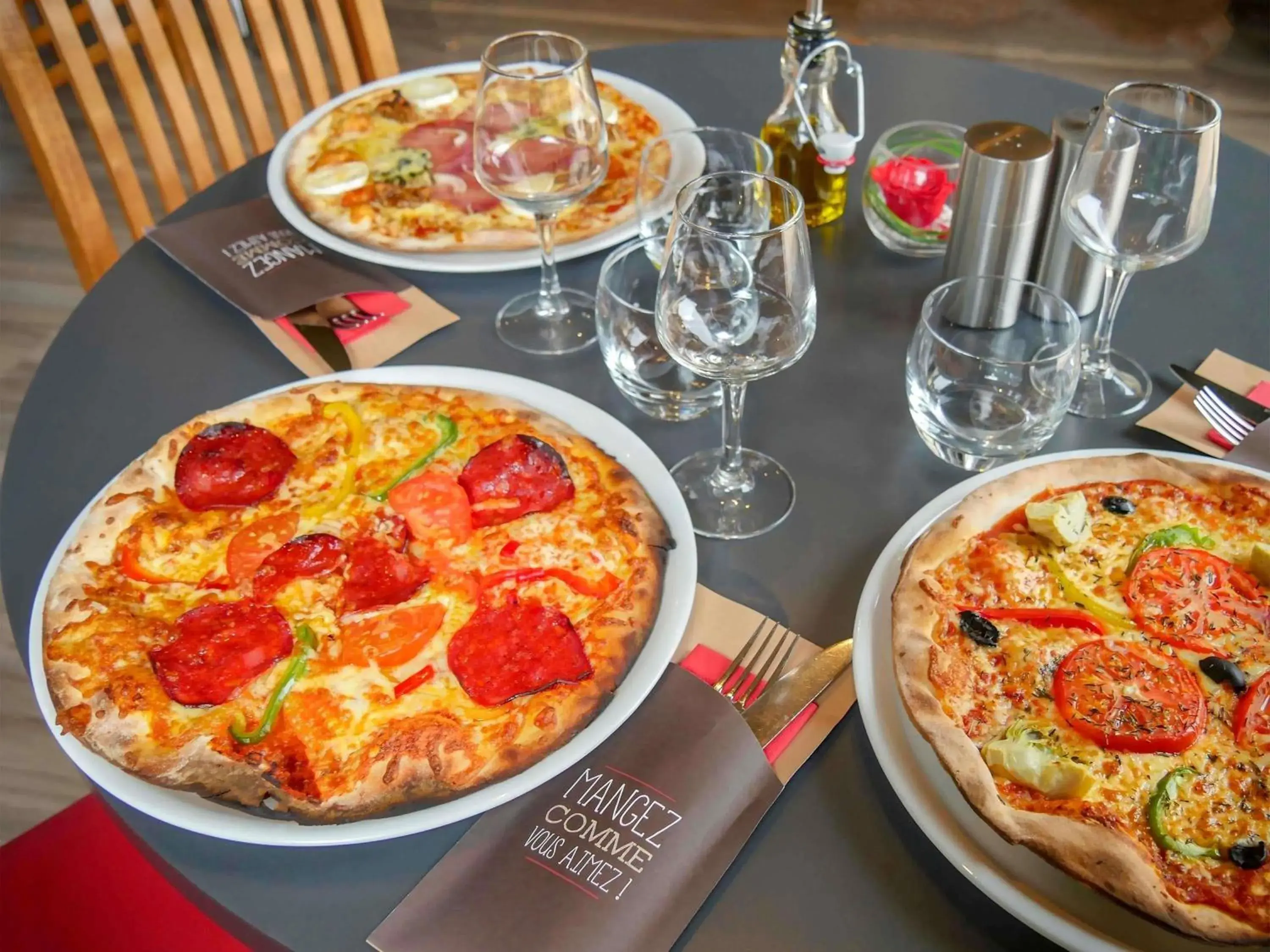 Restaurant/places to eat in ibis London Sutton Point Restaurant/places to eat in ibis London Sutton Point