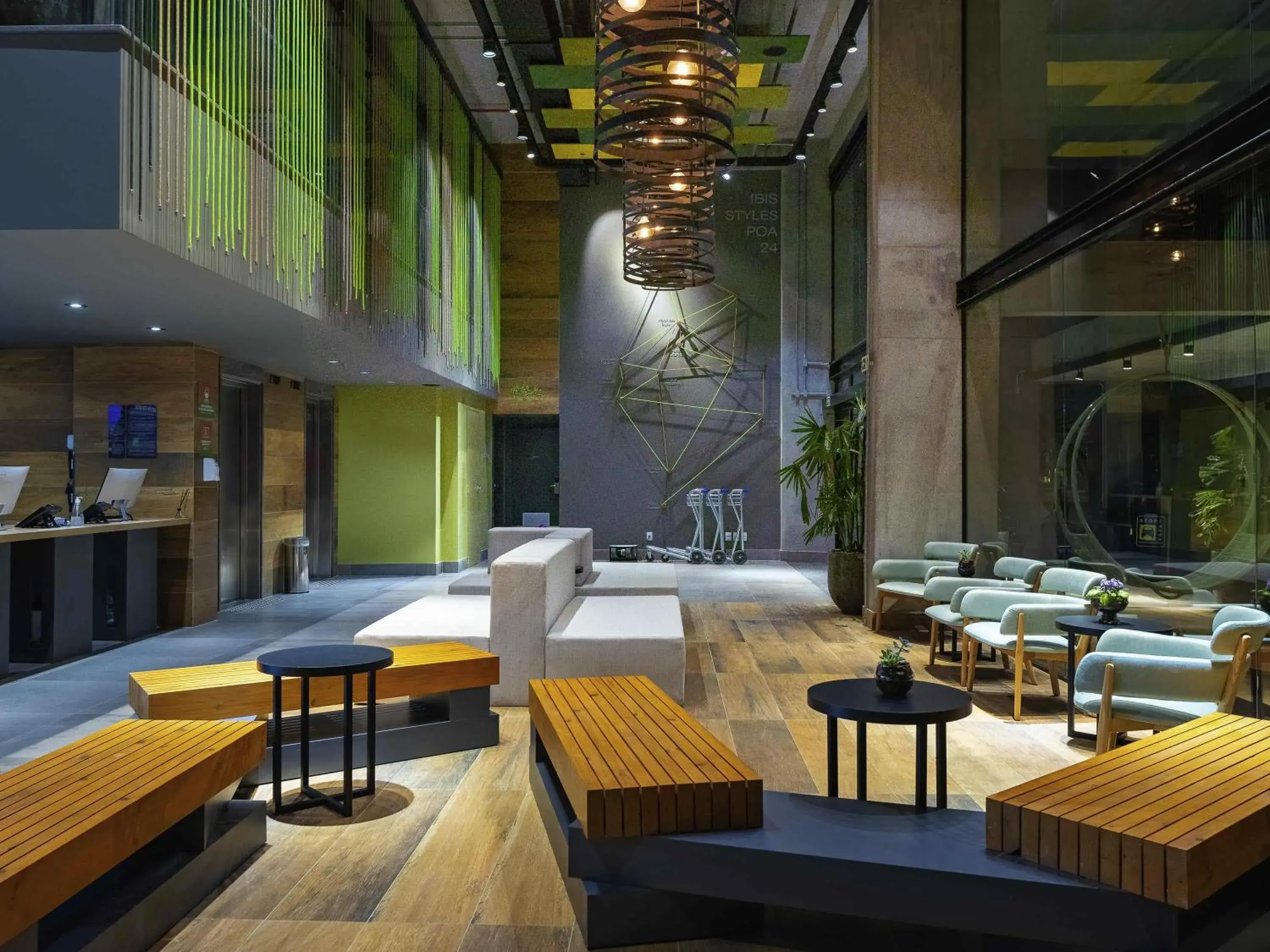 Property building in ibis Styles Porto Alegre Moinhos de Vento Property building in ibis Styles Porto Alegre Moinhos de Vento