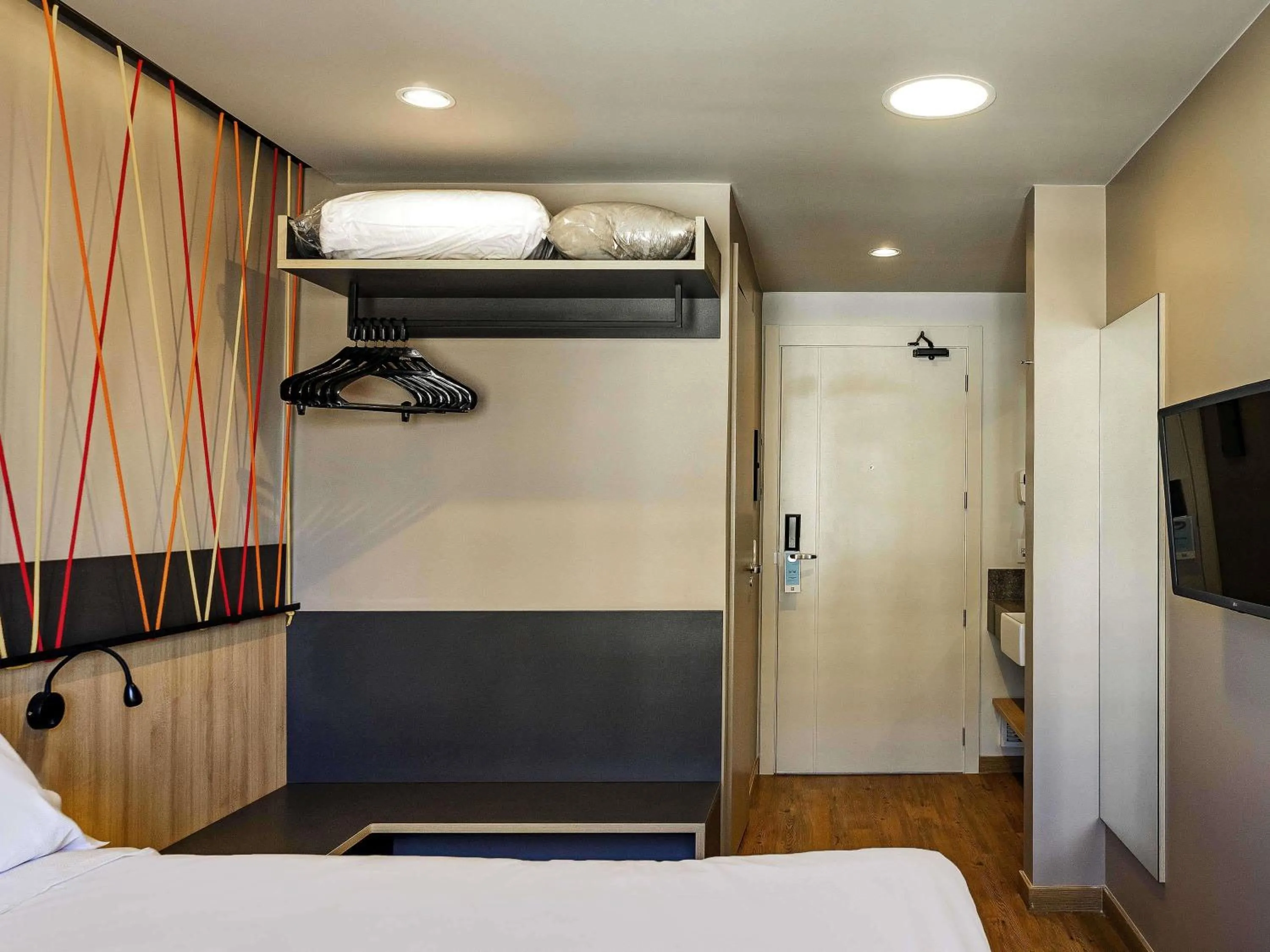 Standard Apartment with One Double Bed in ibis Styles Porto Alegre Moinhos de Vento