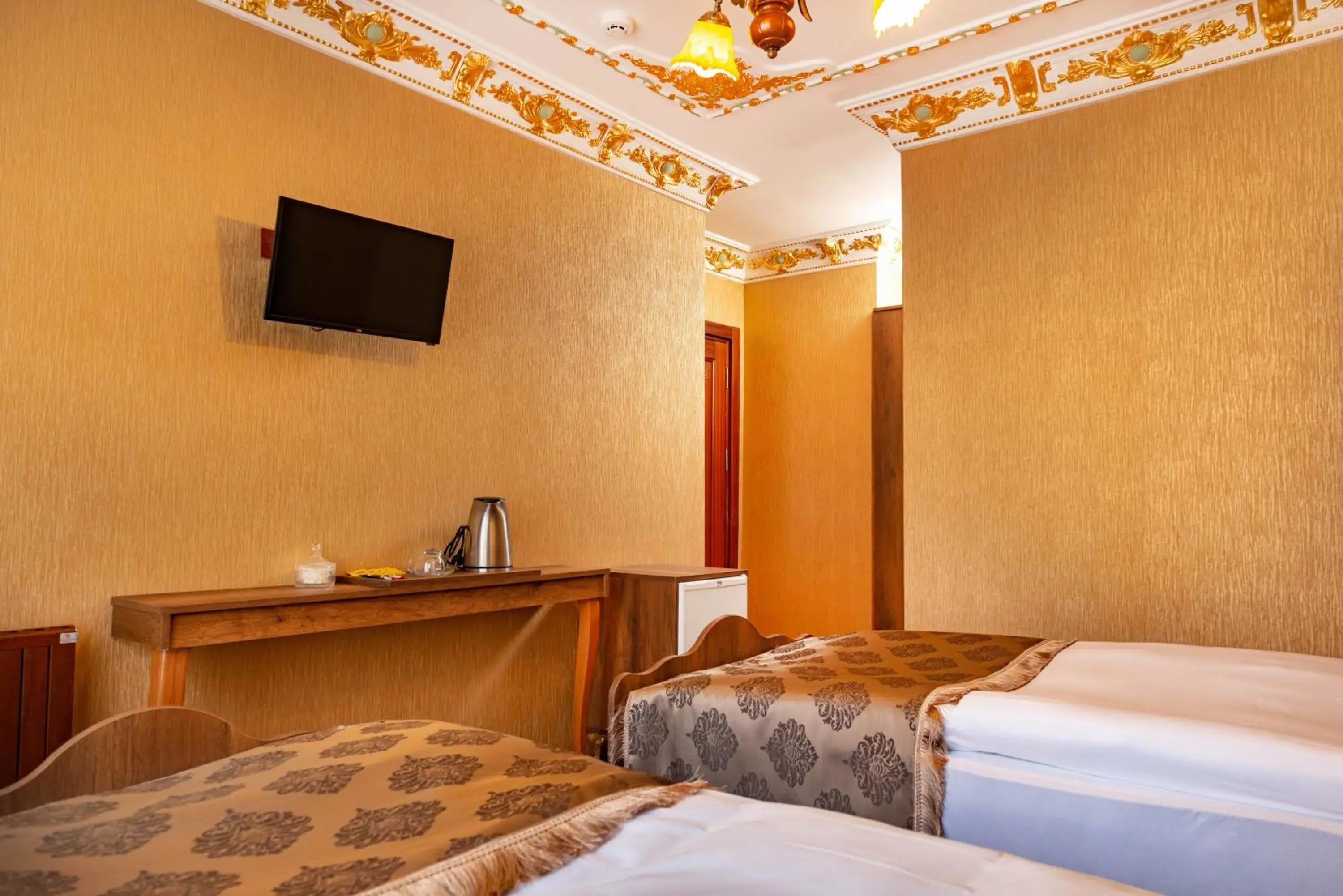Deluxe Twin Room in The Ottoman Deluxe Twin Room in The Ottoman