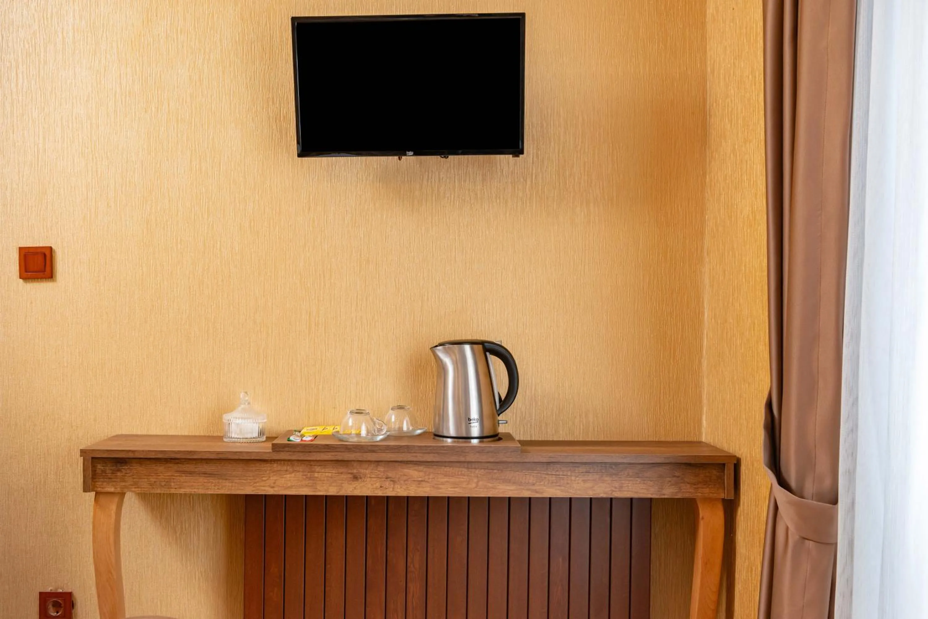 Coffee/tea facilities in The Ottoman