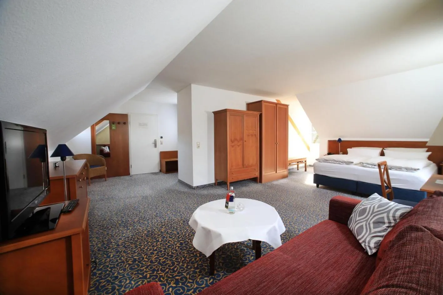 Photo of the whole room, Bed in Landidyll Hotel Erbgericht Tautewalde