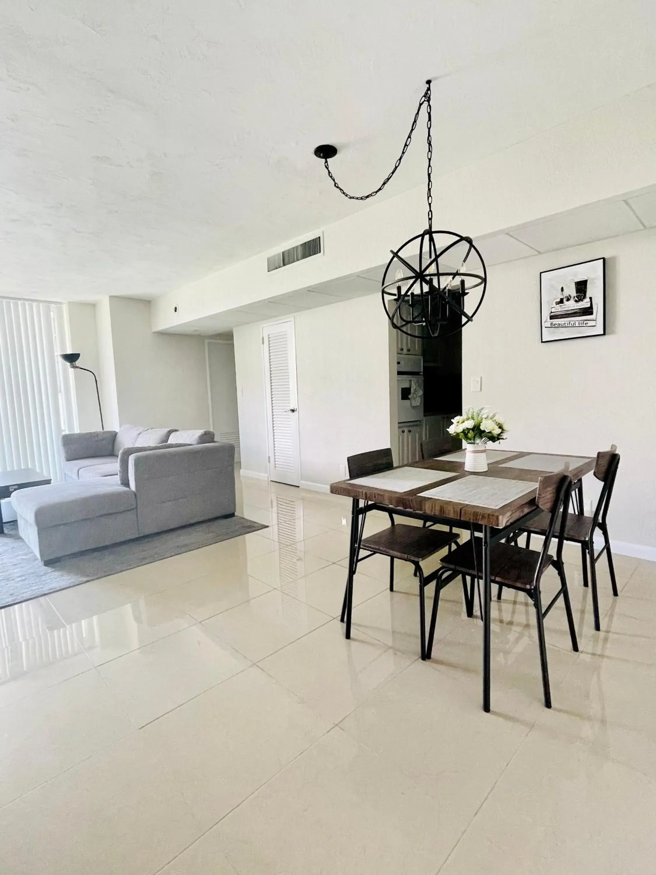 Spacious 1BR on the Beach, The Tides, Hollywood,FL Spacious 1BR on the Beach, The Tides, Hollywood,FL