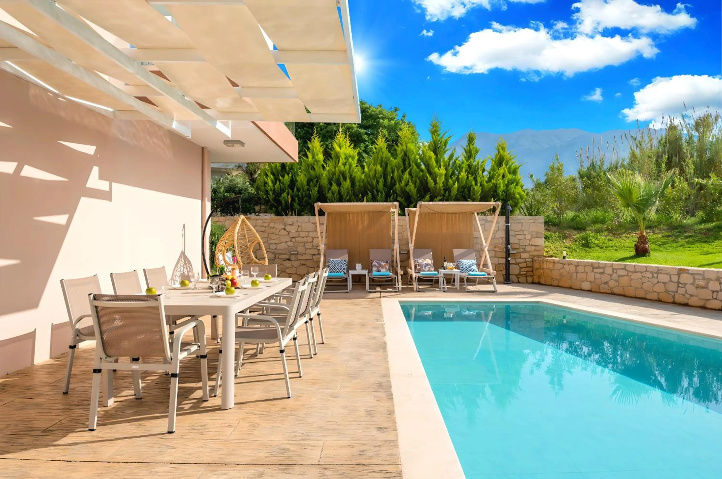 Allas Villa Heated Pool