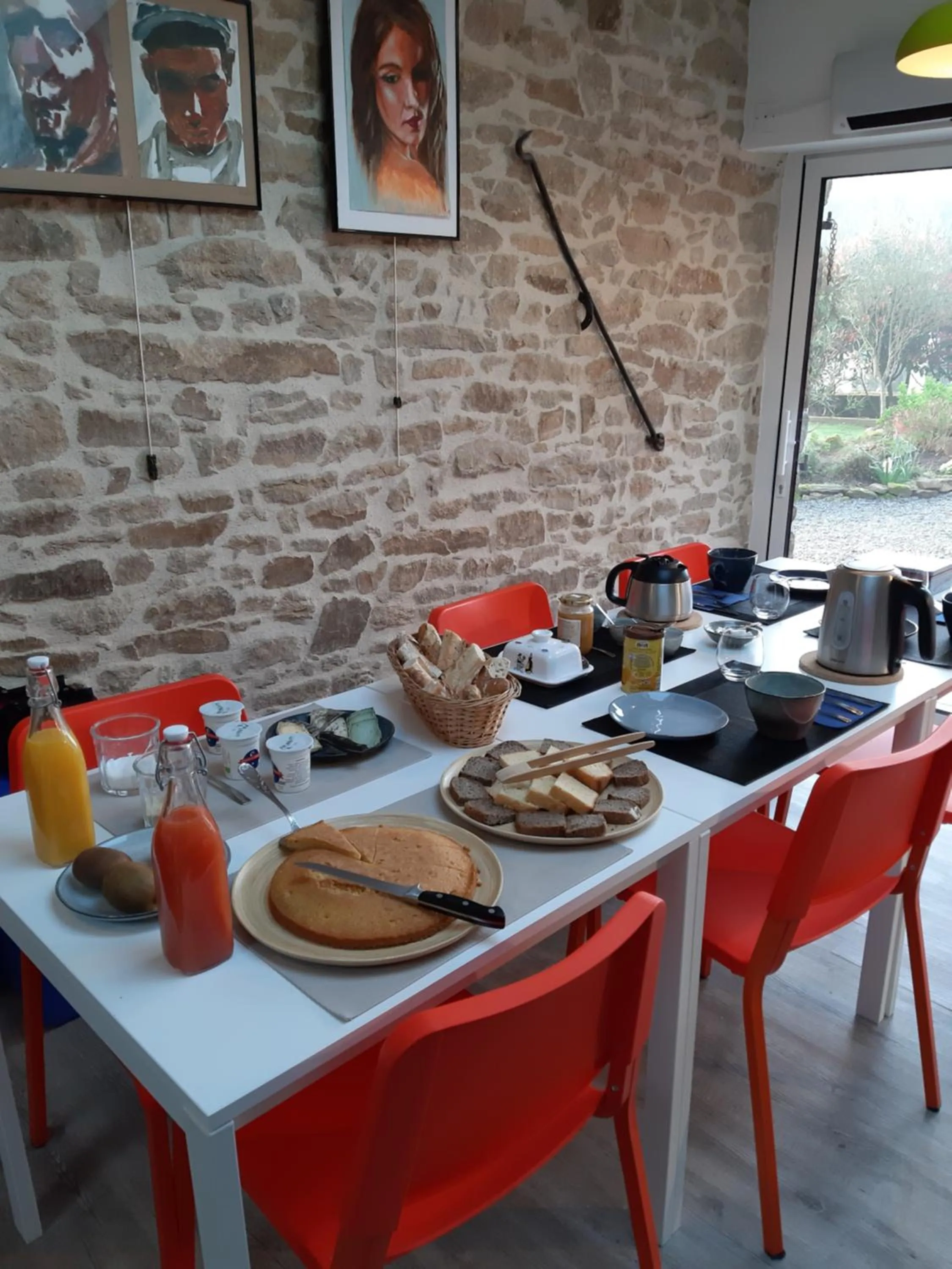 Breakfast in La Longère d'Arzoù, chambres d'hôtes