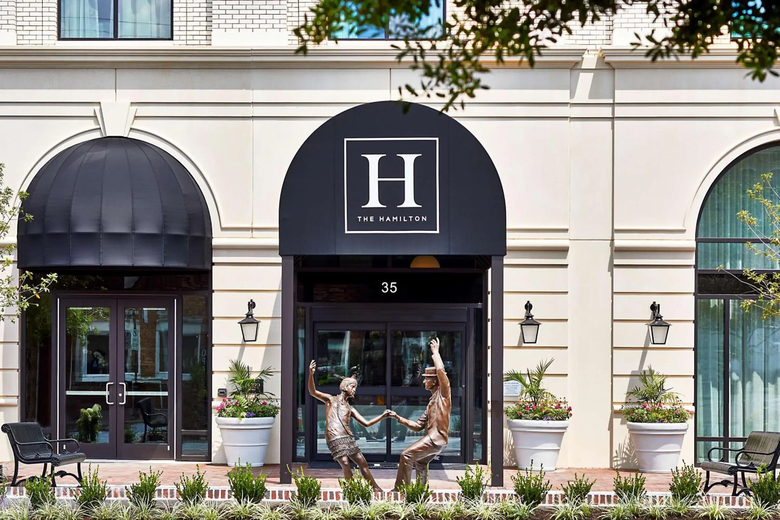 Property building in The Hamilton Alpharetta, Curio Collection By Hilton Property building in The Hamilton Alpharetta, Curio Collection By Hilton