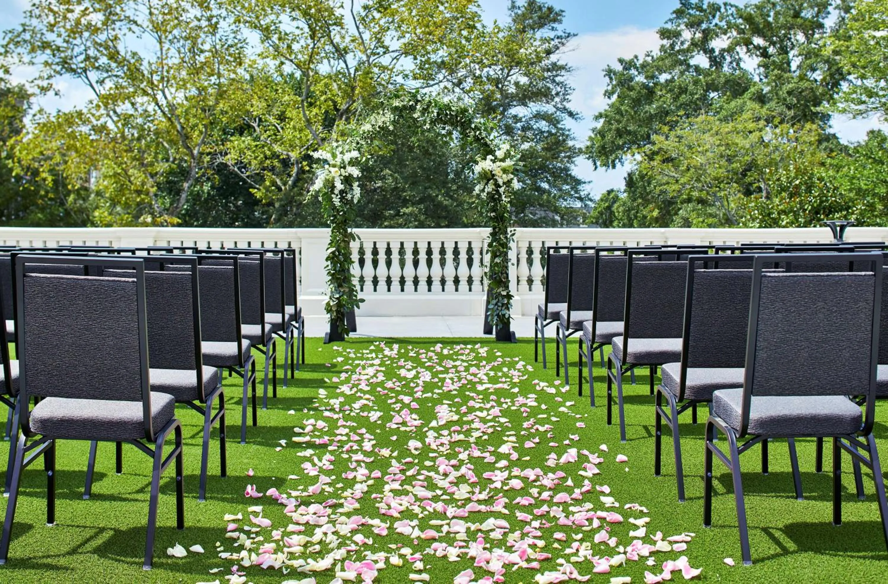 Meeting/conference room in The Hamilton Alpharetta, Curio Collection By Hilton