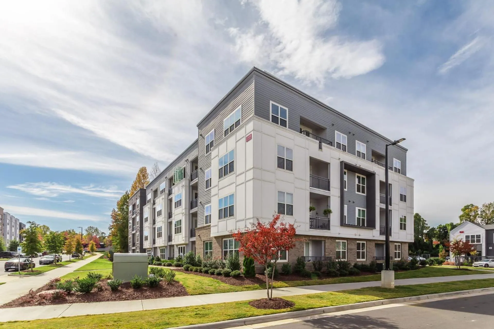 Property building in Kasa Freemorewest Charlotte