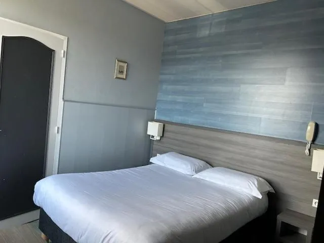 Standard Double Room in Hôtel de la Poste - Piriac-sur-mer
