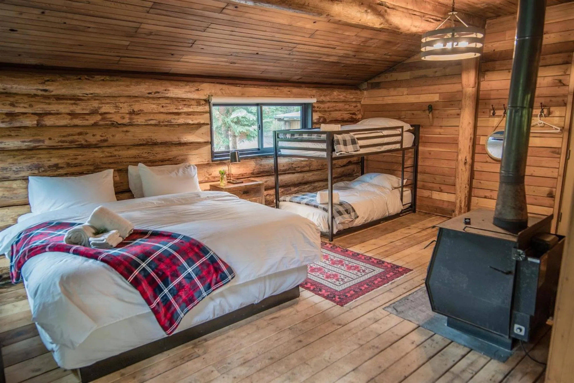 Bed in Chute Lake Lodge