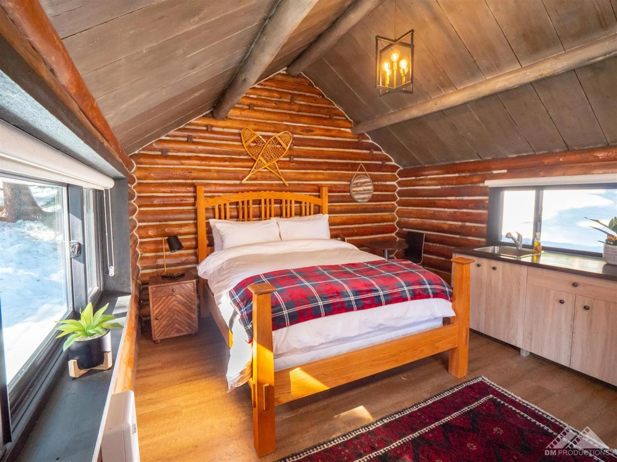 Photo of the whole room, Bed in Chute Lake Lodge